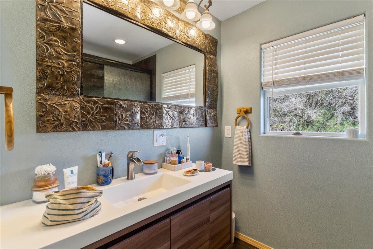 171  Lower Waiehu Beach Rd , Wailuku home - photo 33 of 47