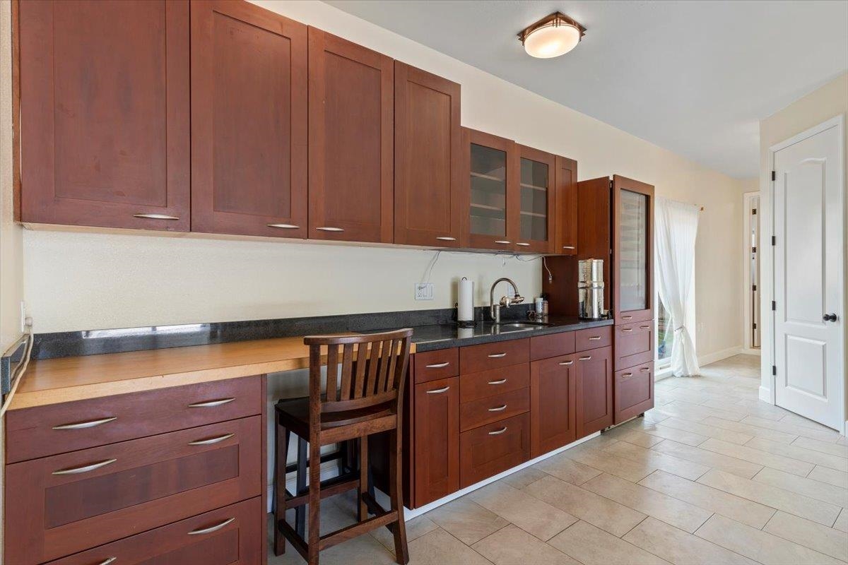 171  Lower Waiehu Beach Rd , Wailuku home - photo 37 of 47