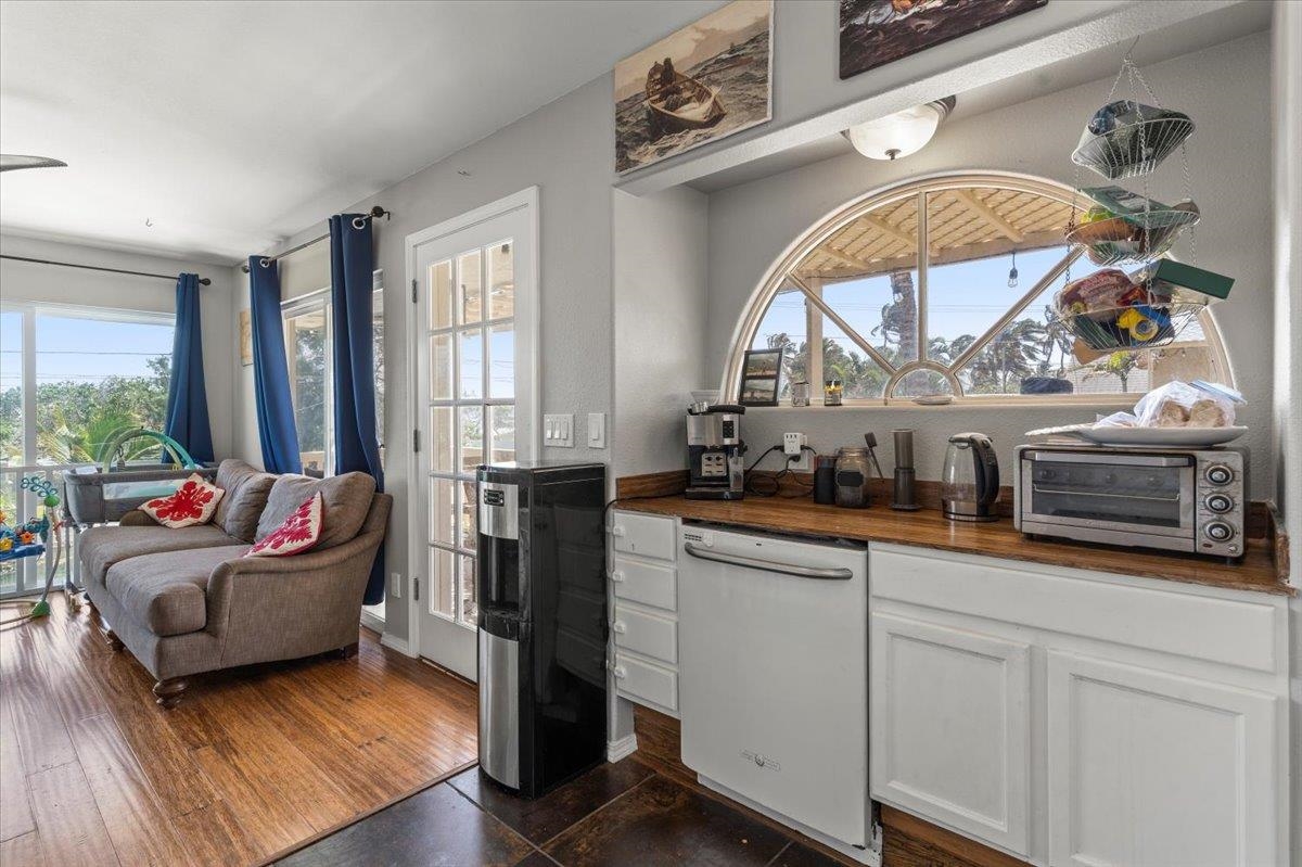 171  Lower Waiehu Beach Rd , Wailuku home - photo 43 of 47