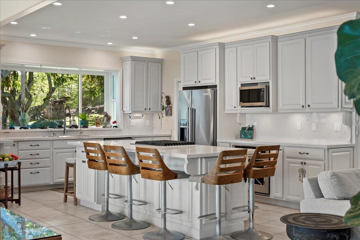 1711  Kamamalu Pl Sandhills, Wailuku home - photo 3 of 41