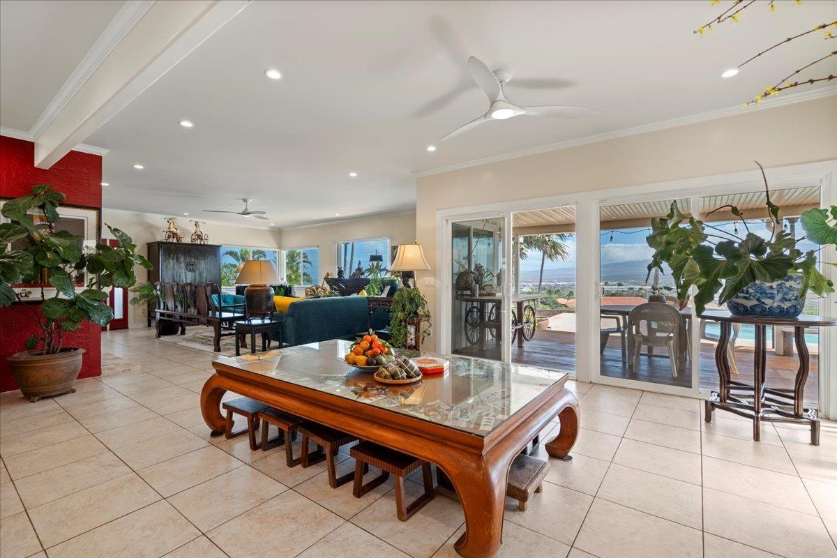 1711  Kamamalu Pl Sandhills, Wailuku home - photo 4 of 41