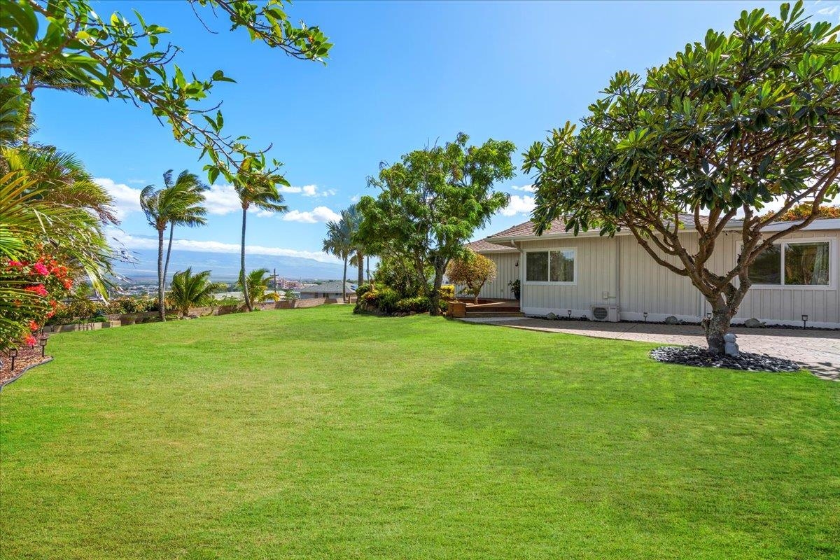 1711  Kamamalu Pl Sandhills, Wailuku home - photo 37 of 41