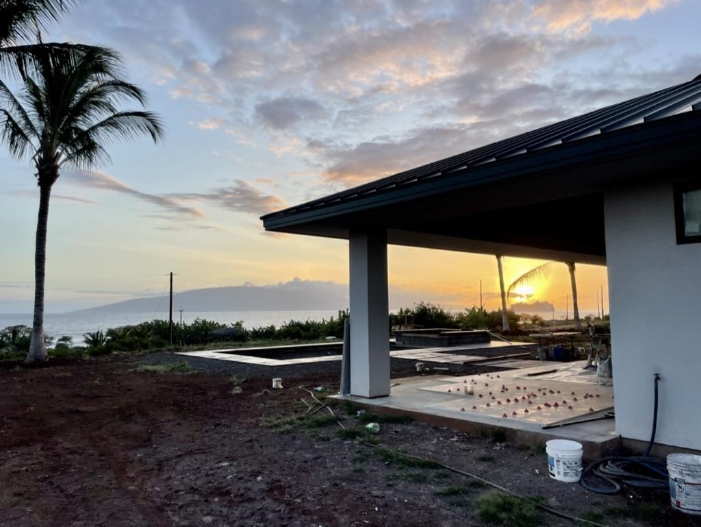 1714  Waianukole St , Lahaina home - photo 3 of 14