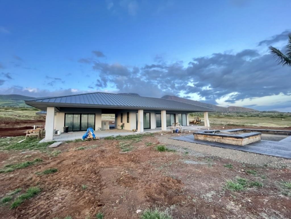 1714  Waianukole St , Lahaina home - photo 8 of 14