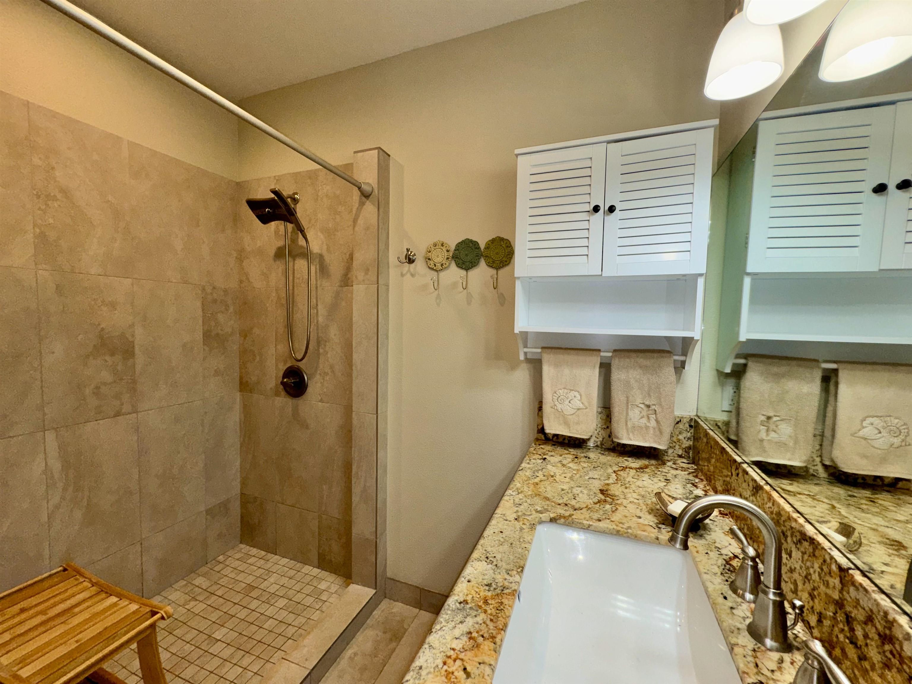 172  Ikea Pl Pukalani, Makawao/Olinda/Haliimaile home - photo 17 of 43