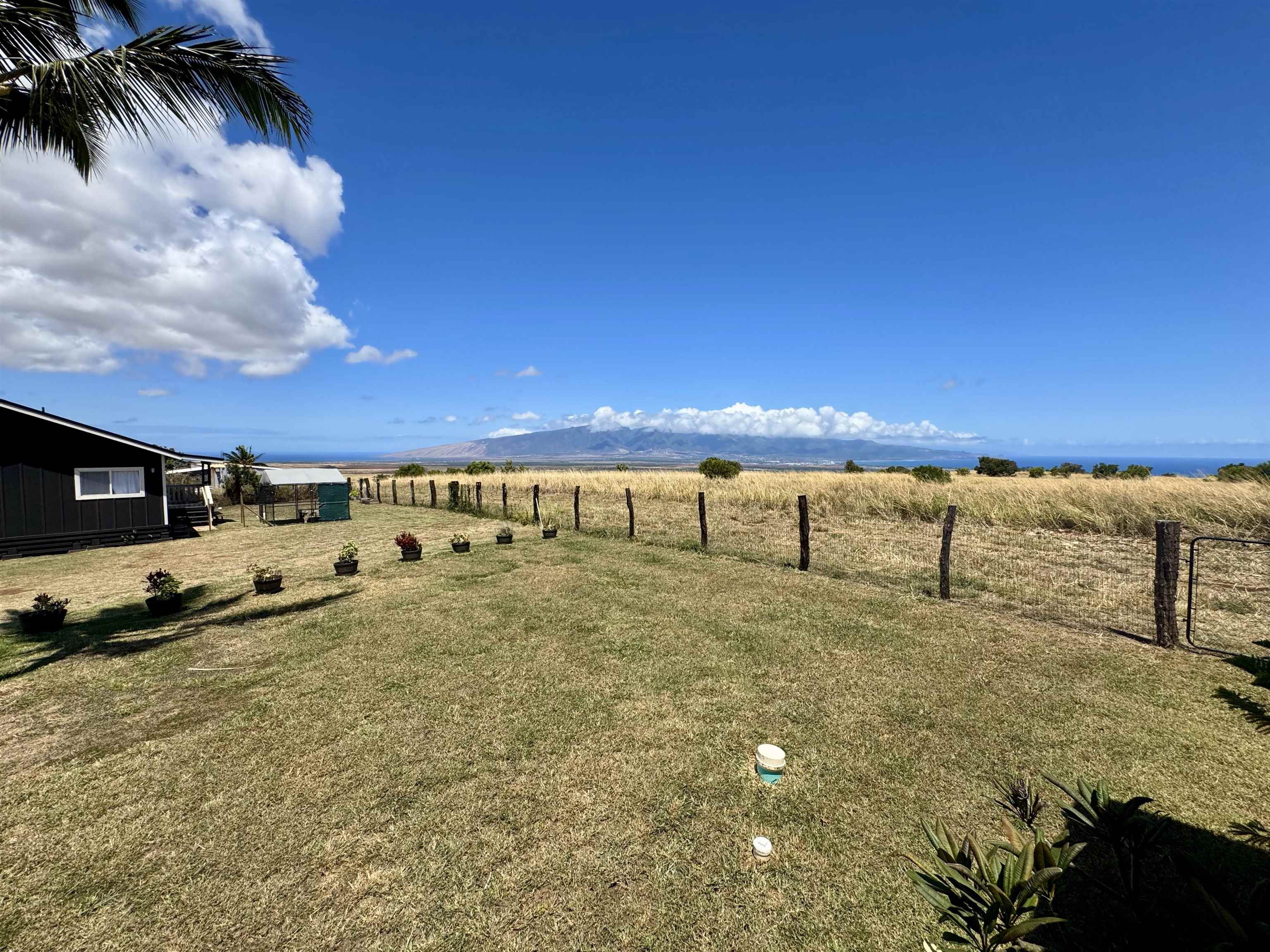 172  Ikea Pl Pukalani, Makawao/Olinda/Haliimaile home - photo 5 of 43