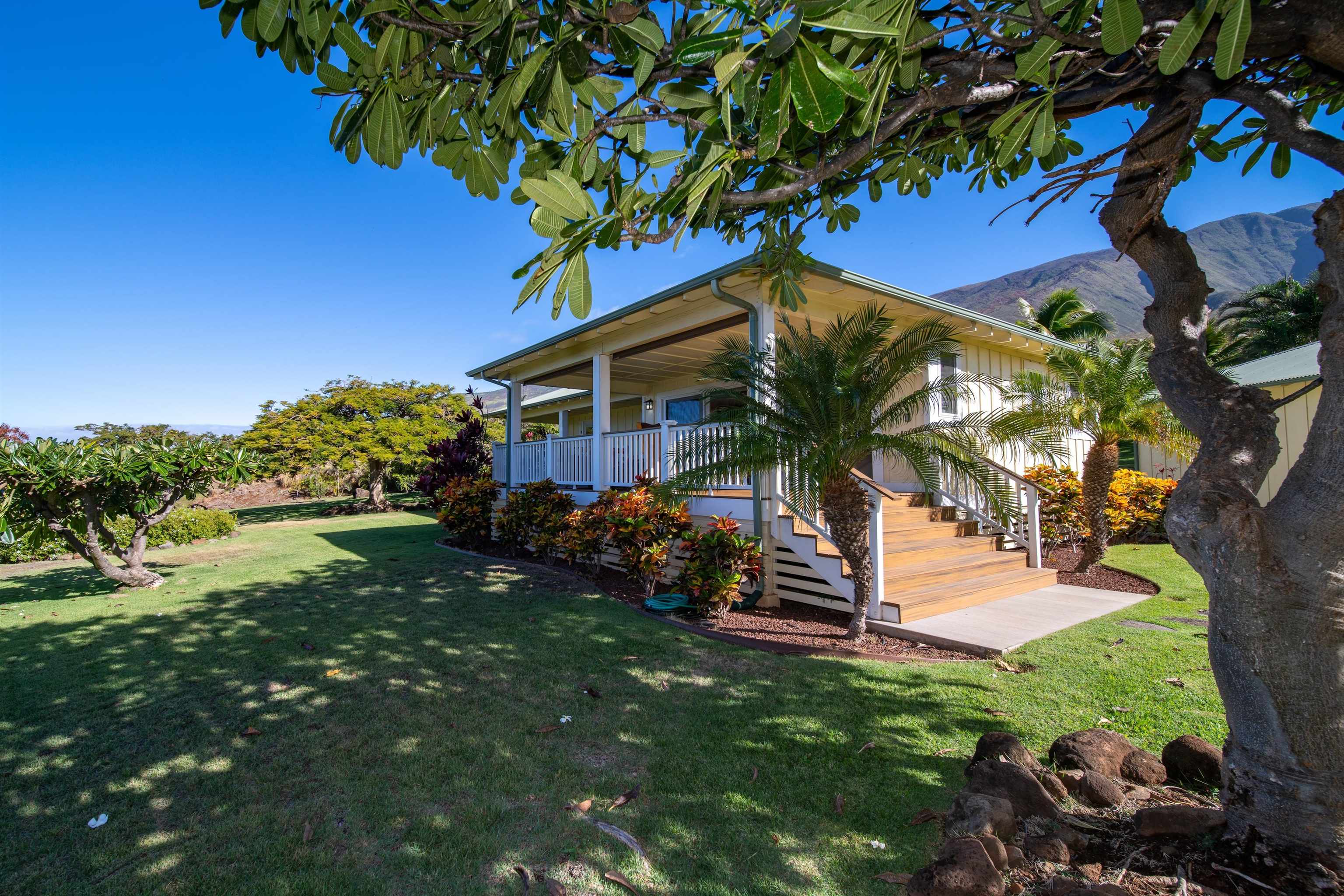 172  Paia Pohaku Pl Launiupoko, Lahaina home - photo 19 of 27