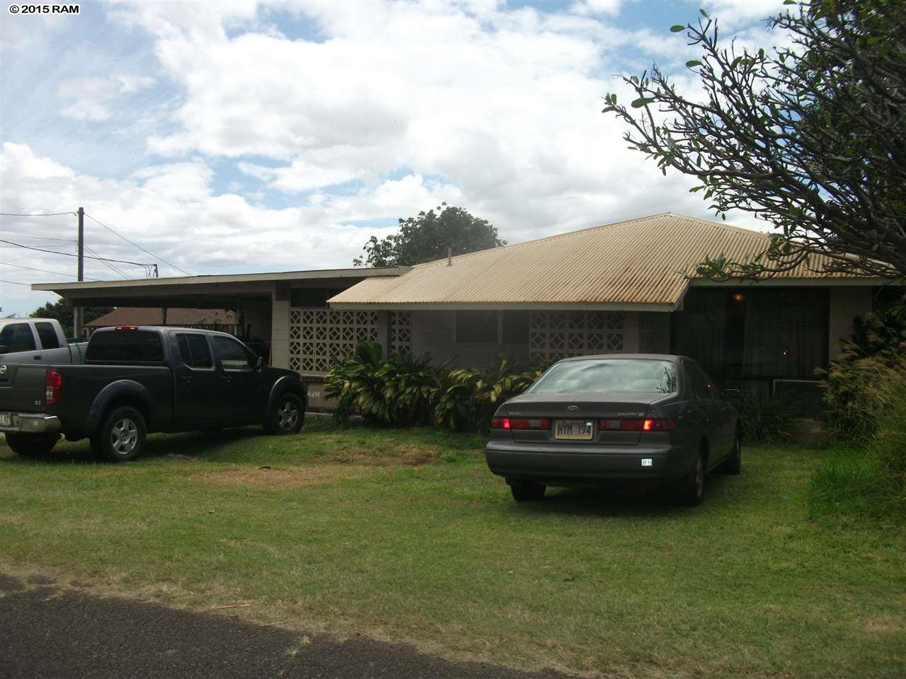 174  Halaulani St , Pukalani home - photo 2 of 6