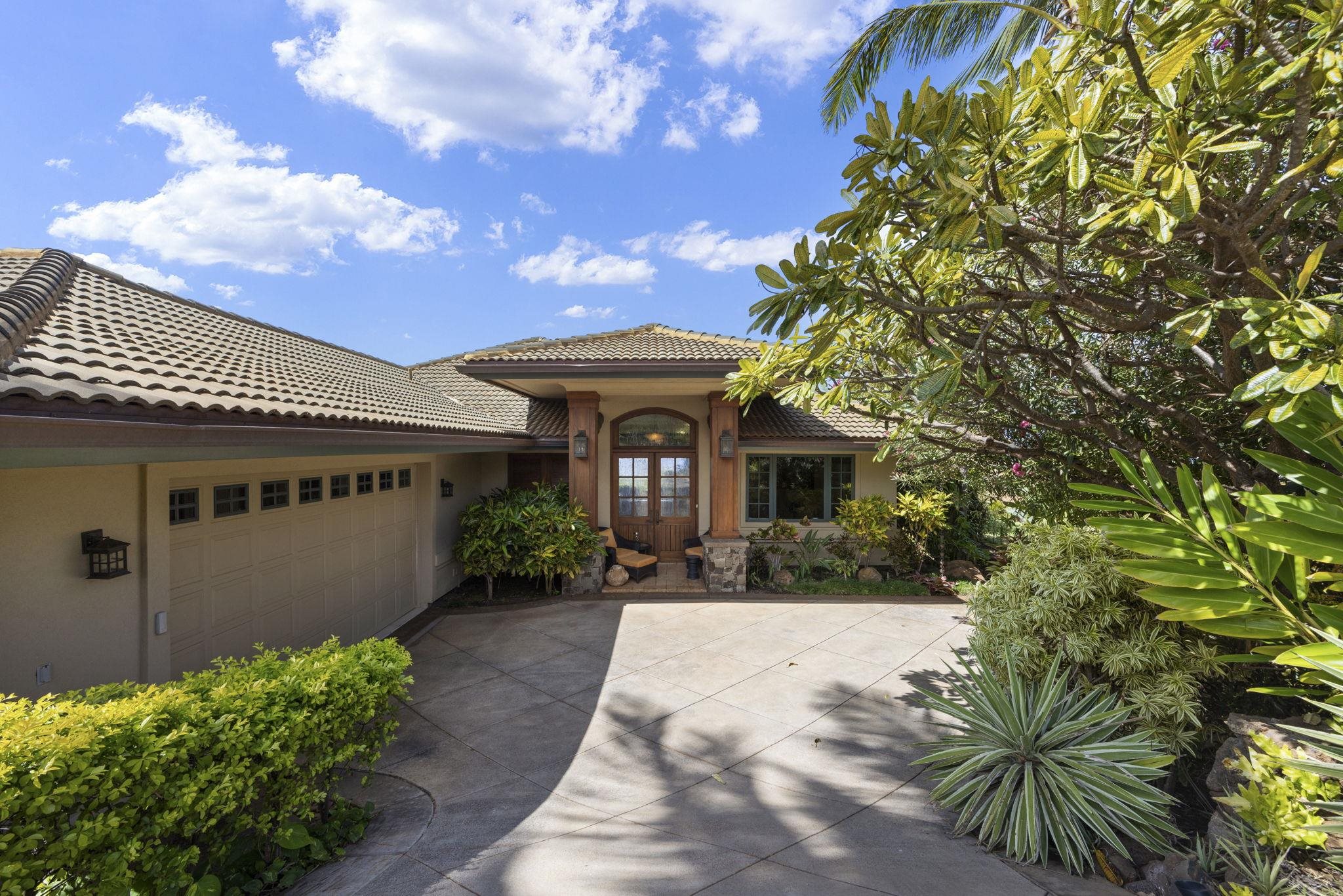 174  Welau Way Kaanapali Golf Estates, Kaanapali home - photo 2 of 38