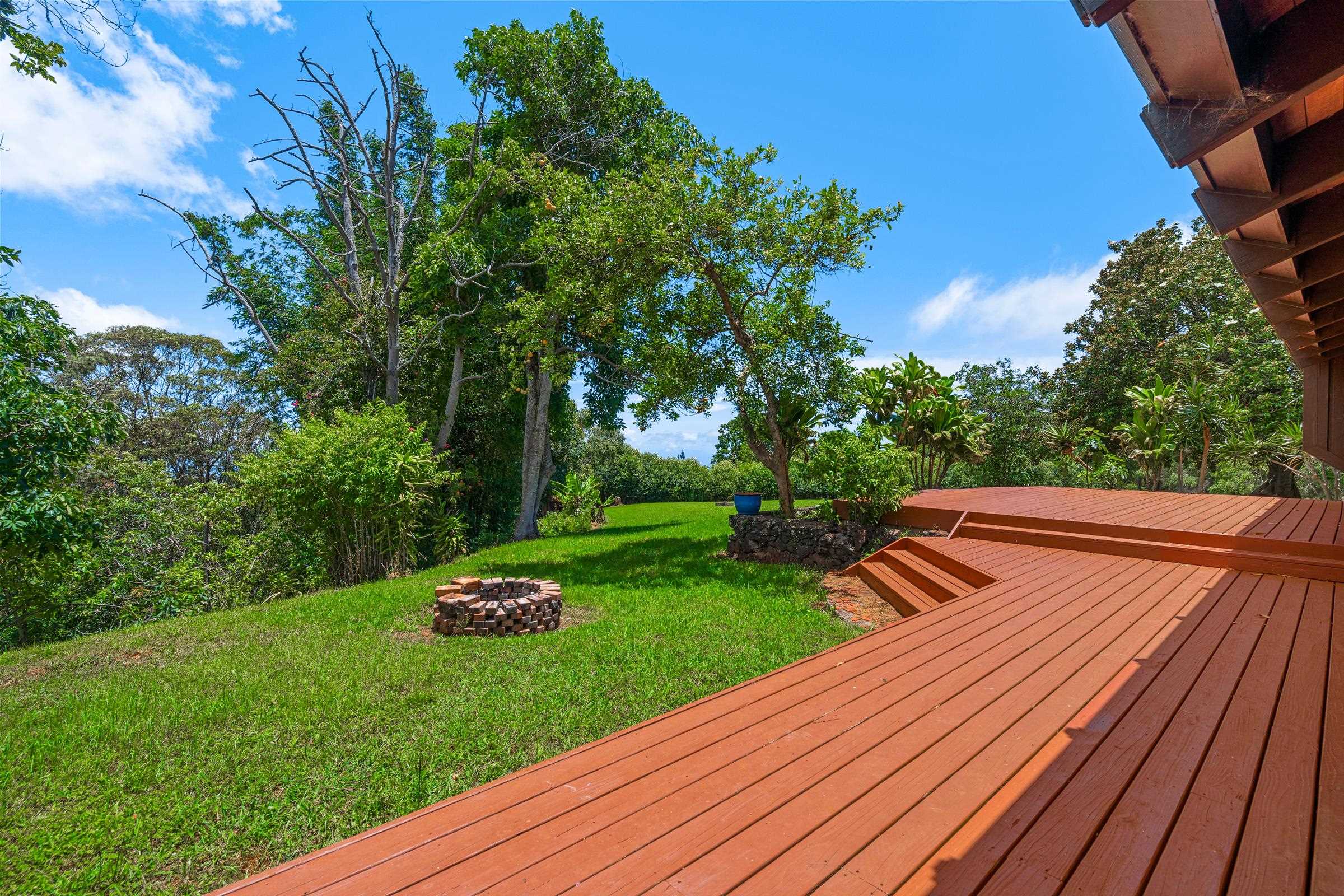 1740  Piiholo Rd , Makawao/Olinda/Haliimaile home - photo 14 of 50