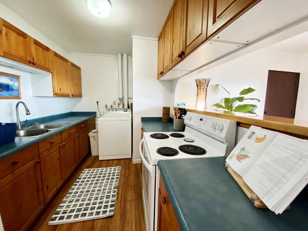 Carmel Apts condo # 203, Wailuku, Hawaii - photo 4 of 33