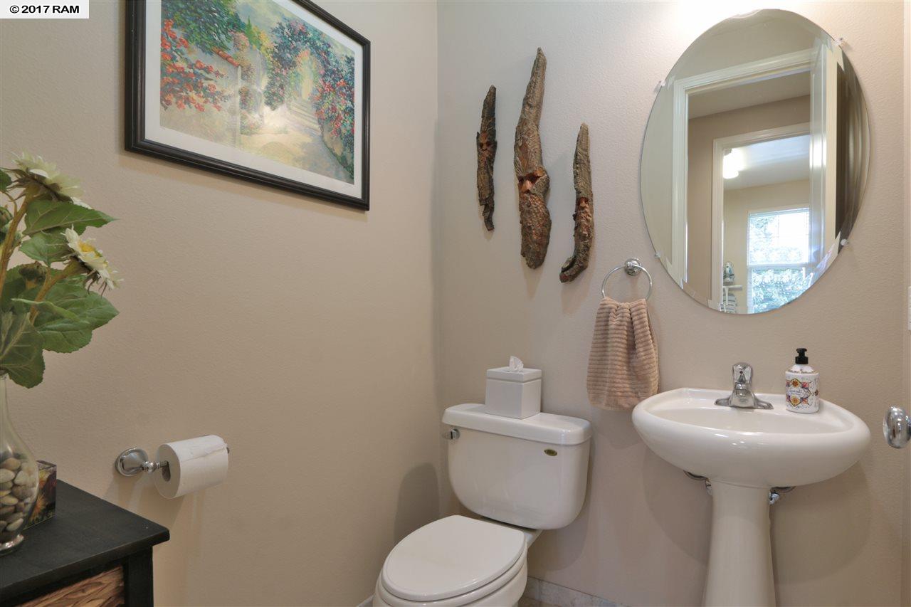 175  Kinohi Loa Loop , Wailuku home - photo 20 of 30