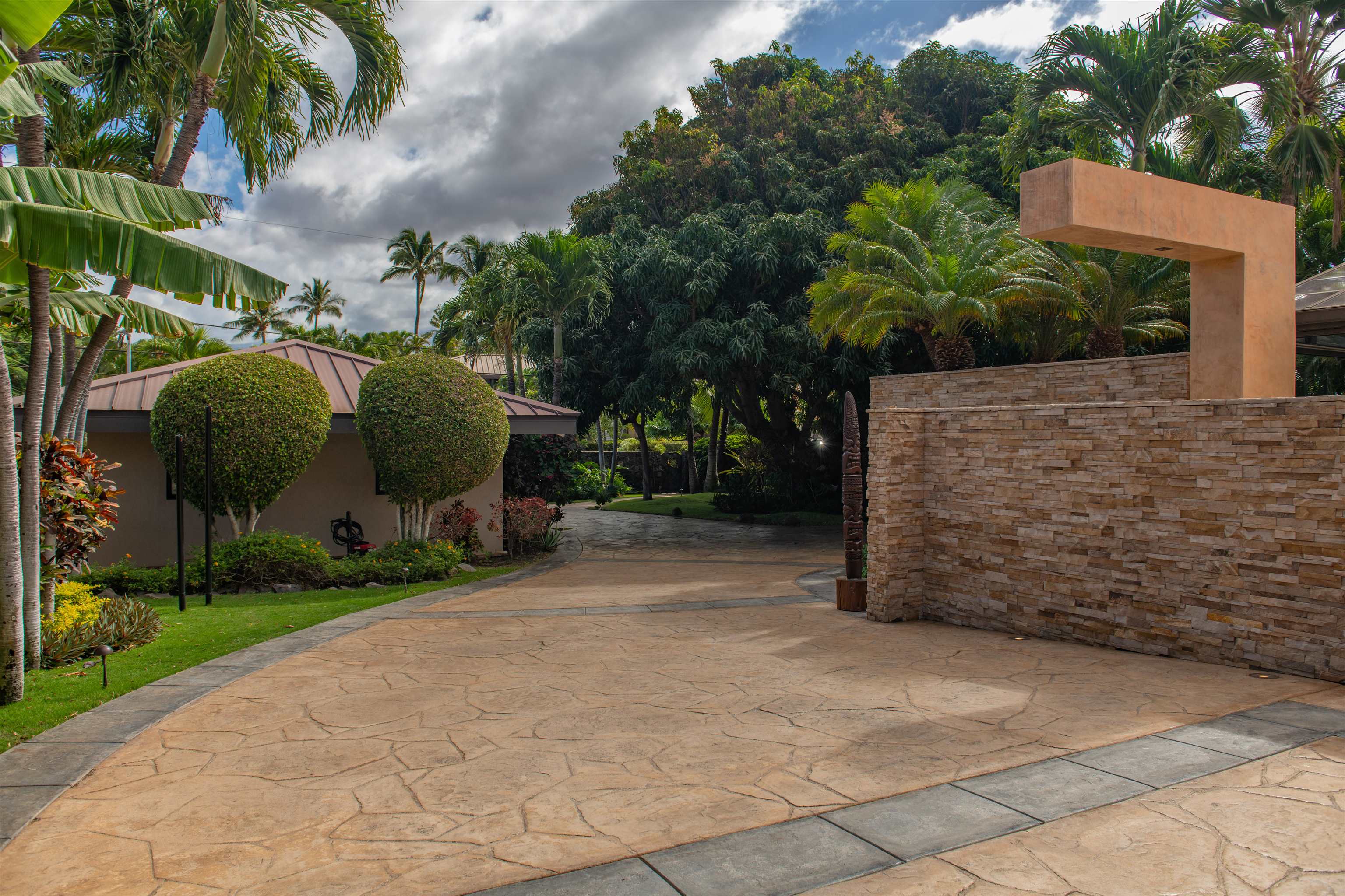 1750  Halama St Kihei, Kihei home - photo 8 of 50