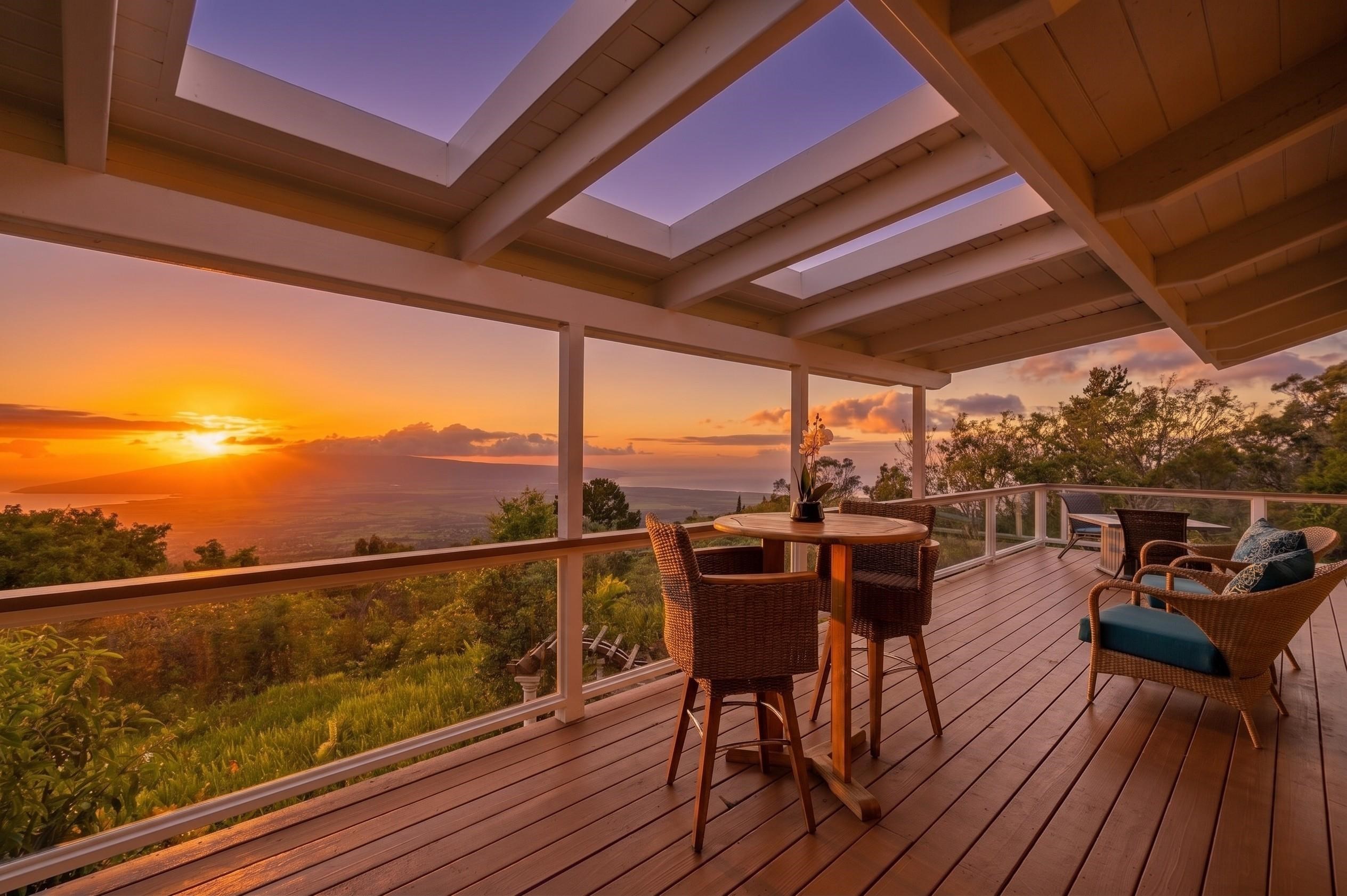 17526  Haleakala Hwy Crater Road, Kula/Ulupalakua/Kanaio home - photo 2 of 50