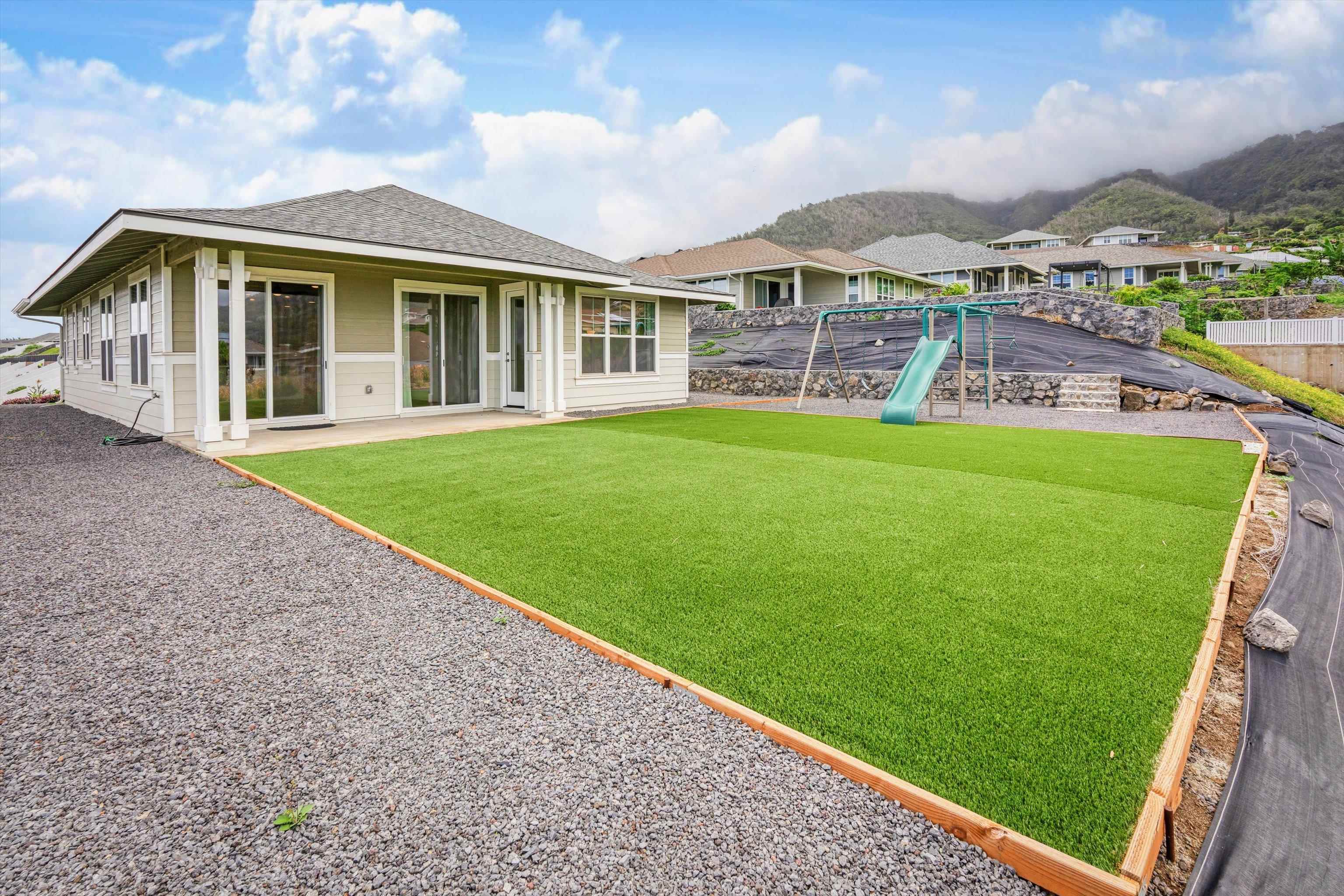 177  Pua Kalaunu Loop , Wailuku home - photo 26 of 38