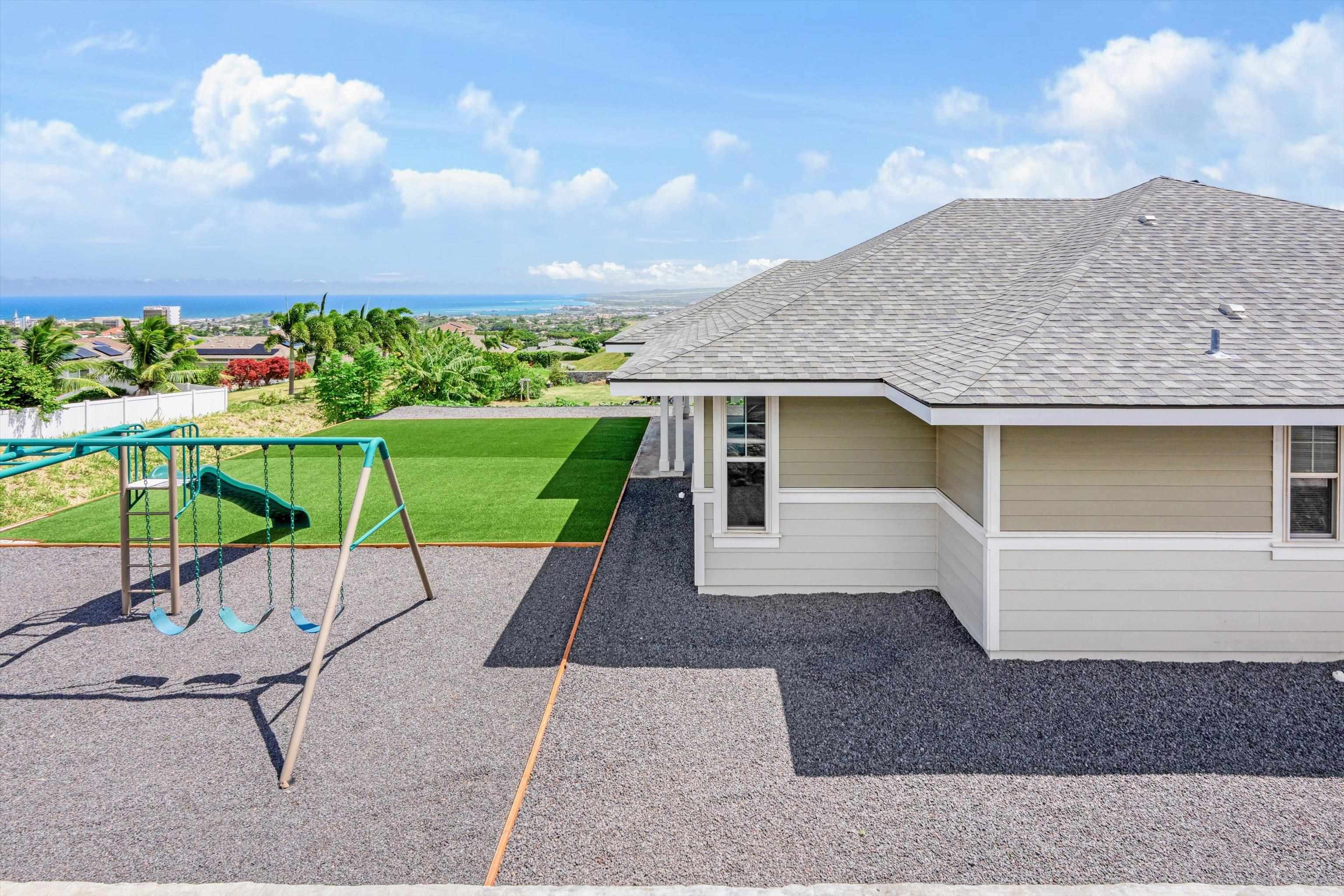 177  Pua Kalaunu Loop , Wailuku home - photo 28 of 38