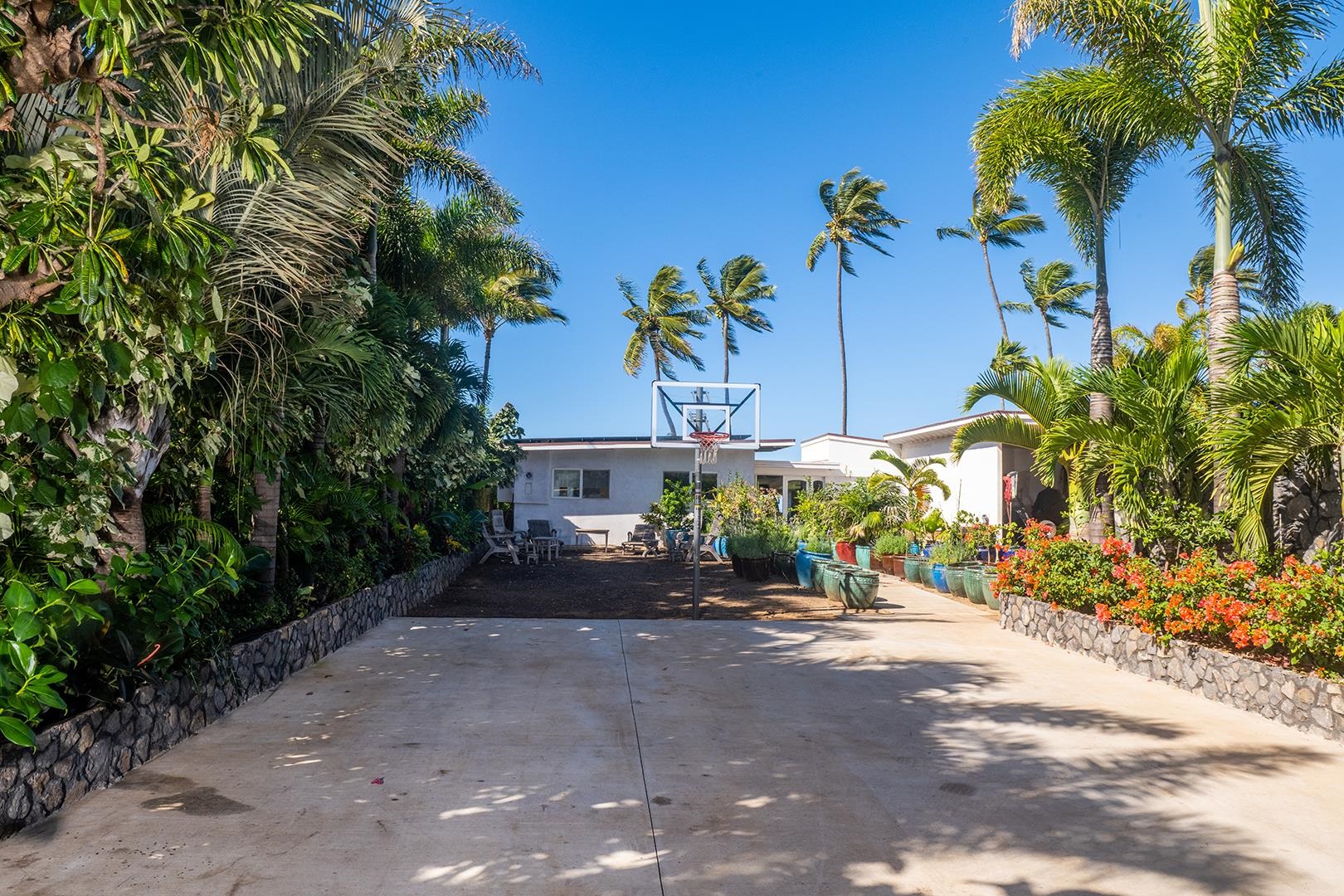 1772  Halama St Halama, Kihei home - photo 5 of 38