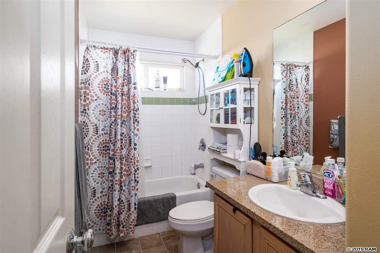 178  Luakaha Cir Piilani Village, Kihei home - photo 11 of 28