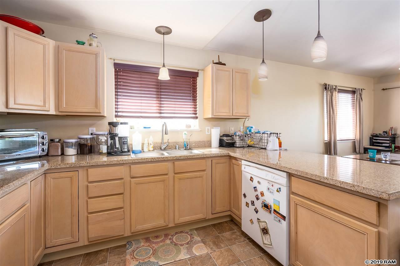 178  Luakaha Cir Piilani Village, Kihei home - photo 7 of 28