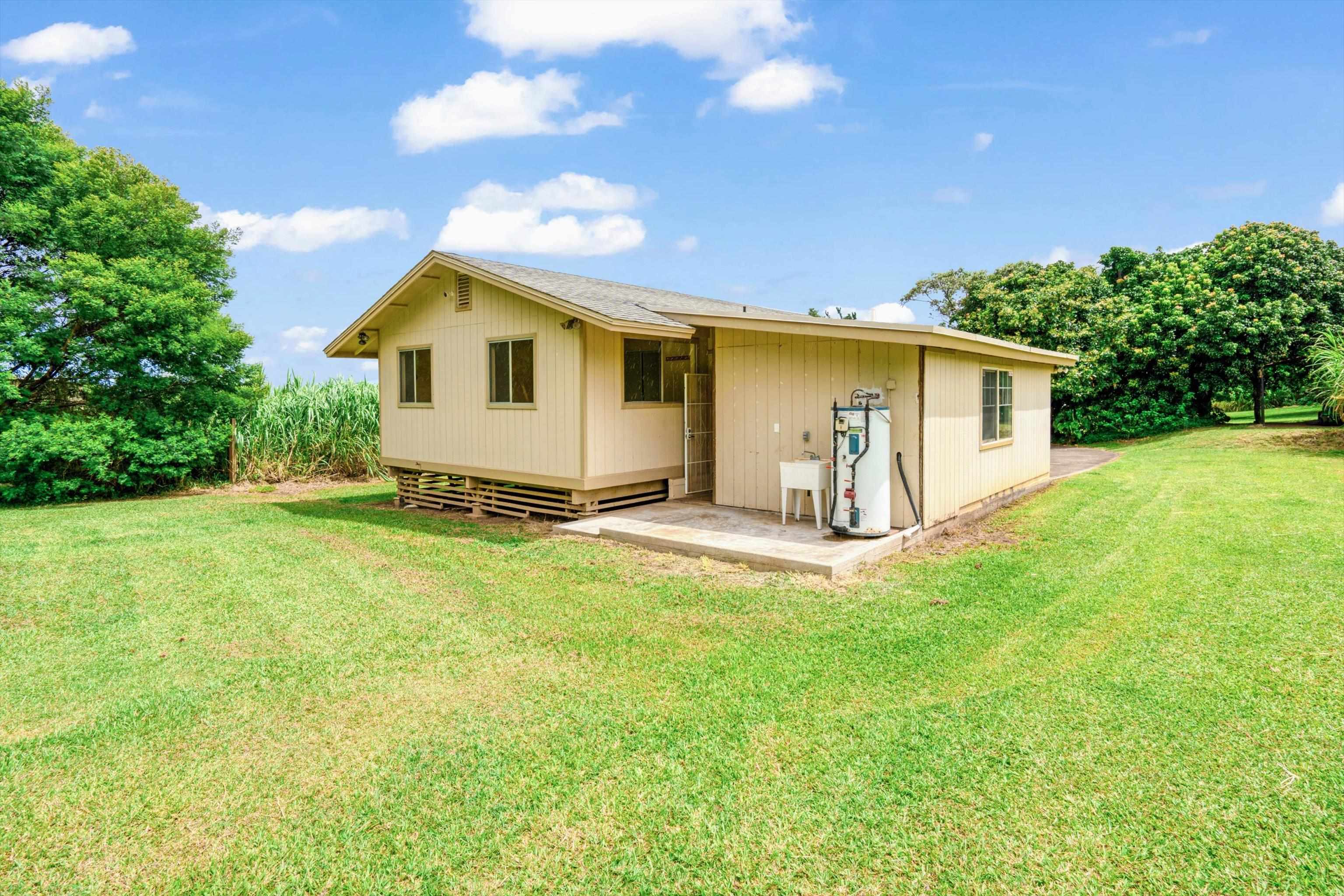 1784  Kuiaha Rd Kuiaha- Pauwela, Haiku home - photo 26 of 27