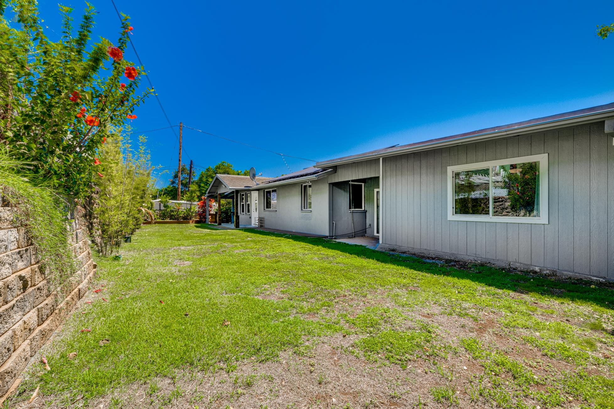 1791  Piihana Rd Happy Valley, Wailuku home - photo 2 of 47