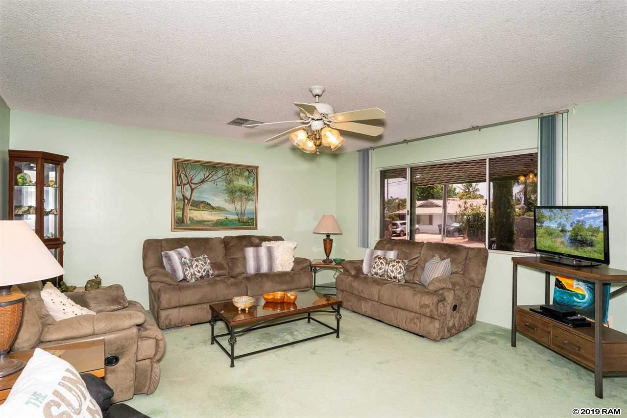 1797  Malama St Waimahaihai, Kihei home - photo 2 of 30