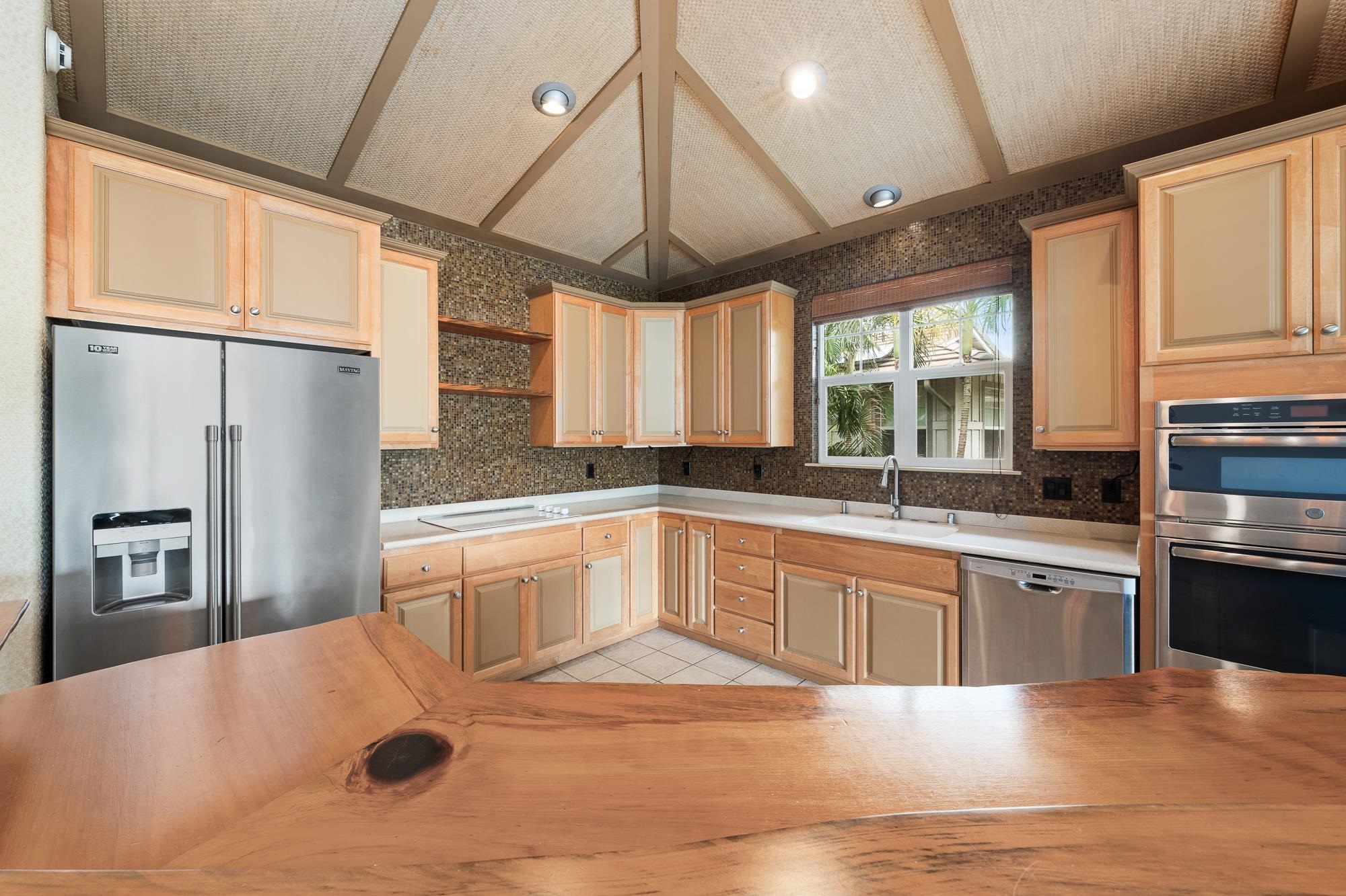 18  Hoohale St , Kihei home - photo 13 of 50