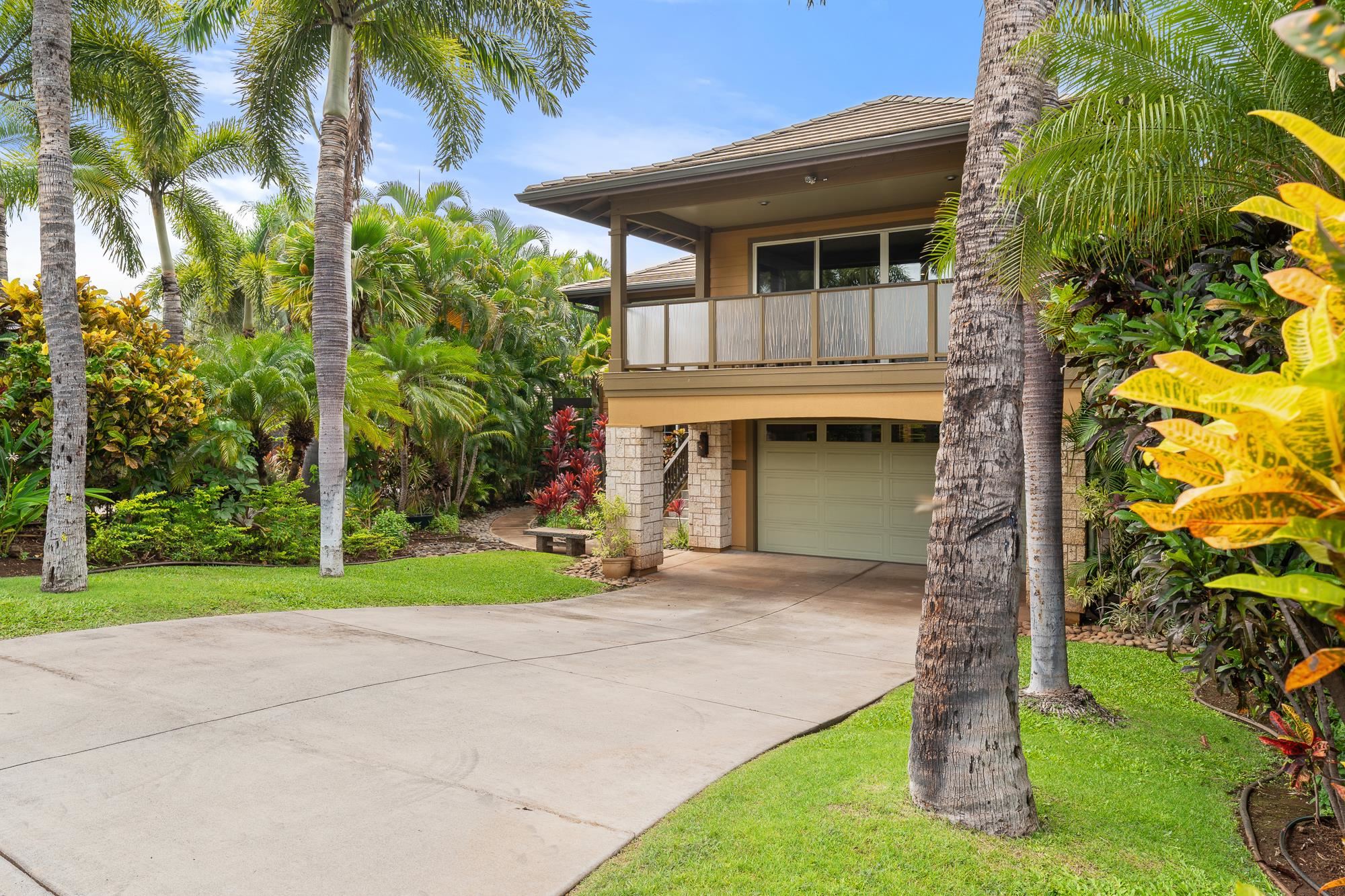 18  Hoohale St , Kihei home - photo 6 of 50