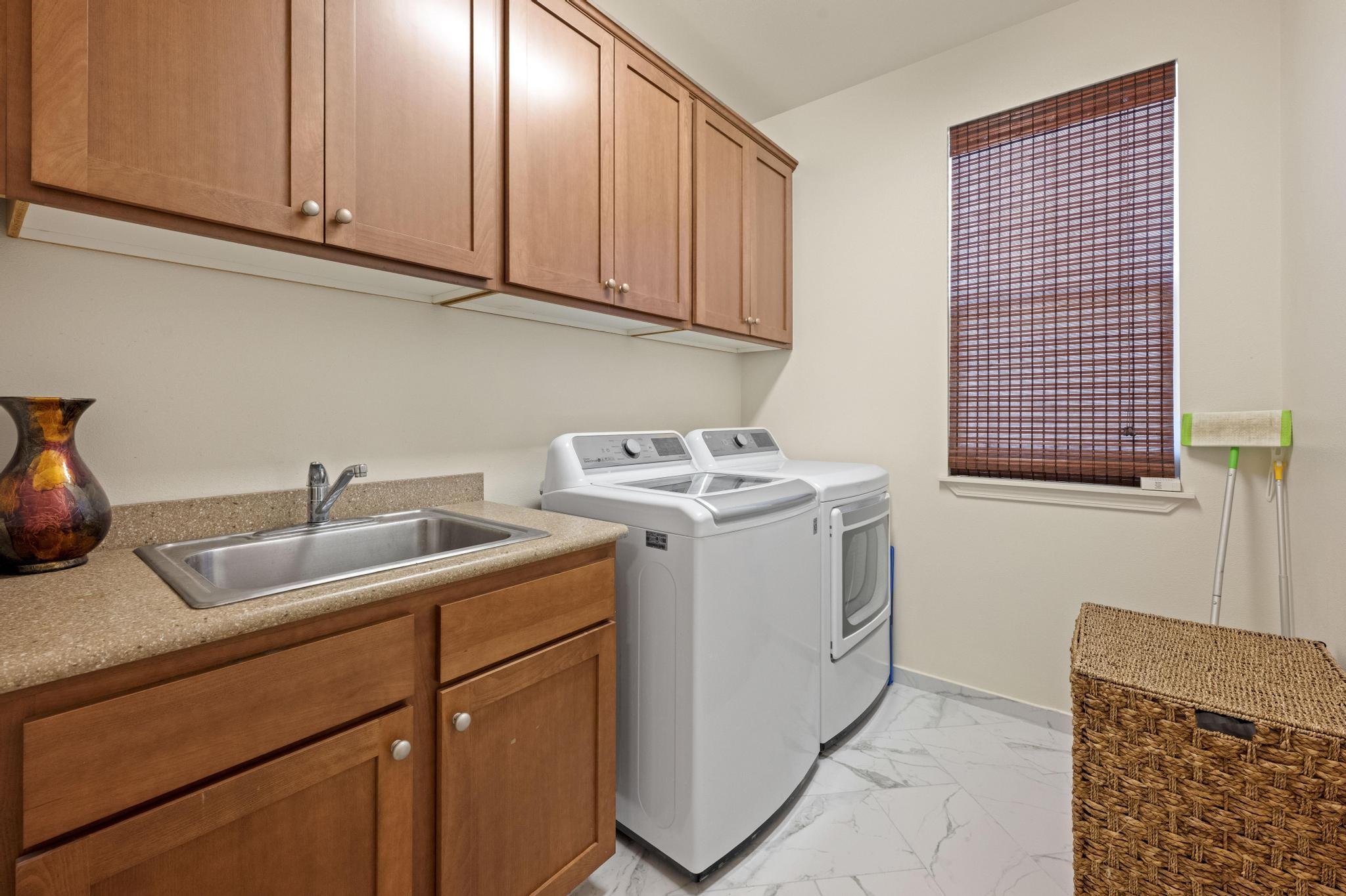 18  Olina St , Kahului home - photo 32 of 39