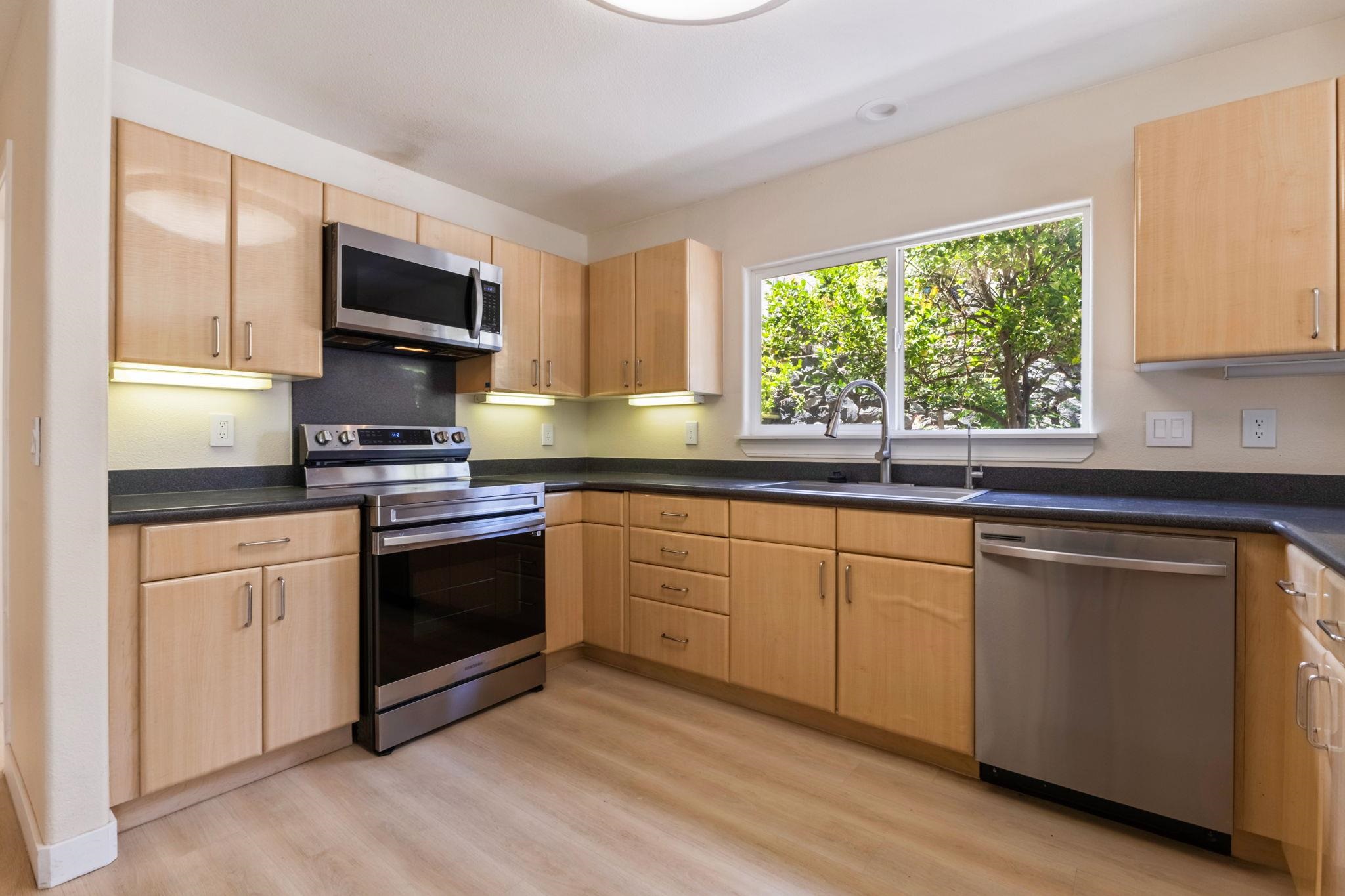 18  Puuaina Pl Maui Lani, Kahului home - photo 9 of 49