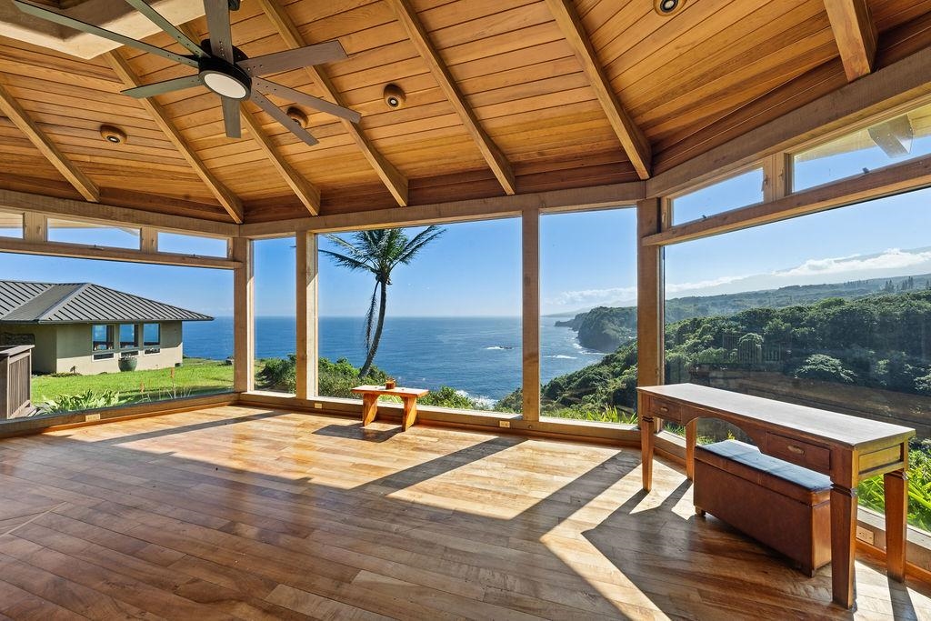 180  Door Of Faith Rd , Haiku home - photo 22 of 50