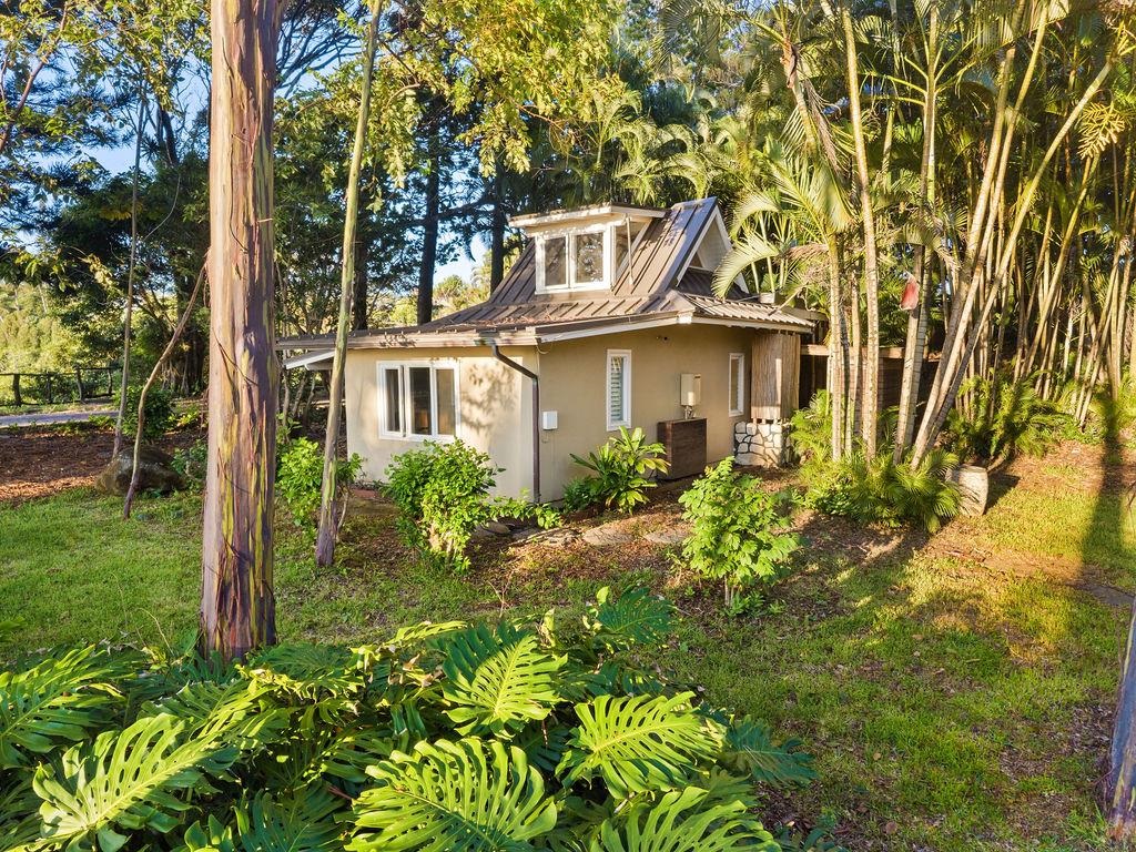 180  Door Of Faith Rd , Haiku home - photo 33 of 50