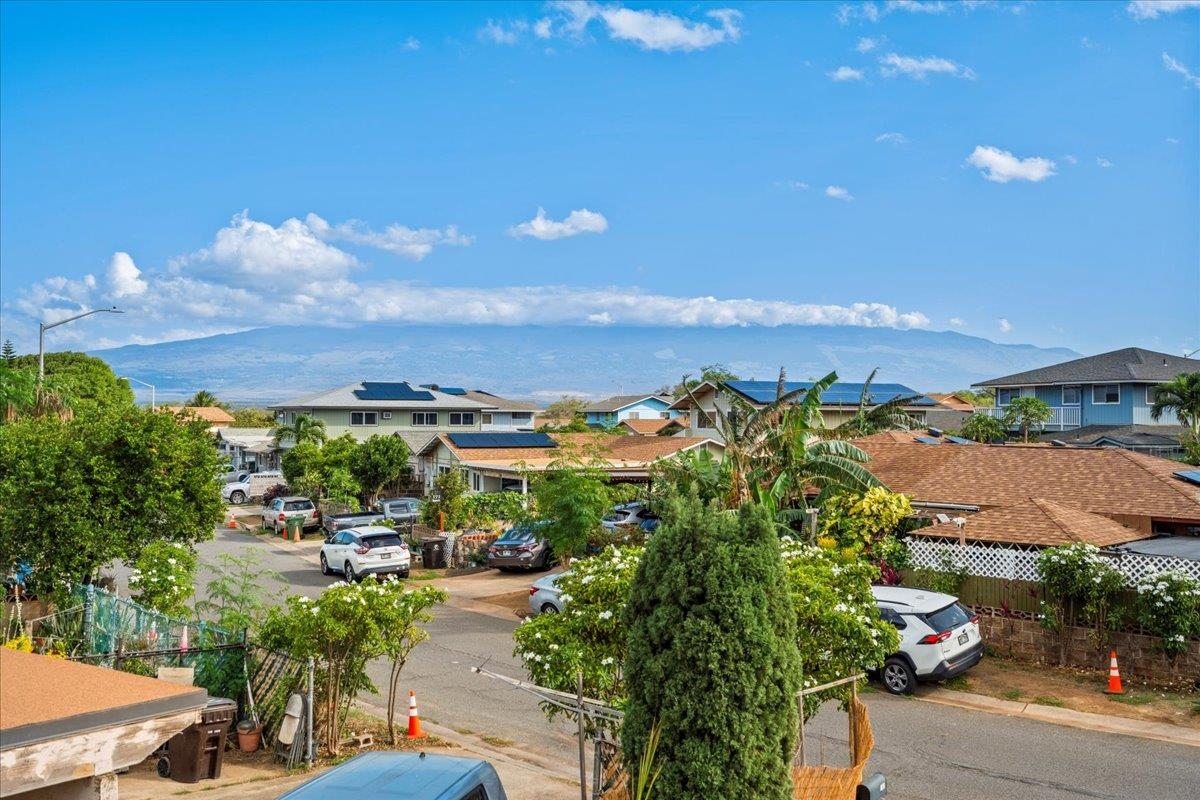 180  Hoomoku St , Kahului home - photo 25 of 26