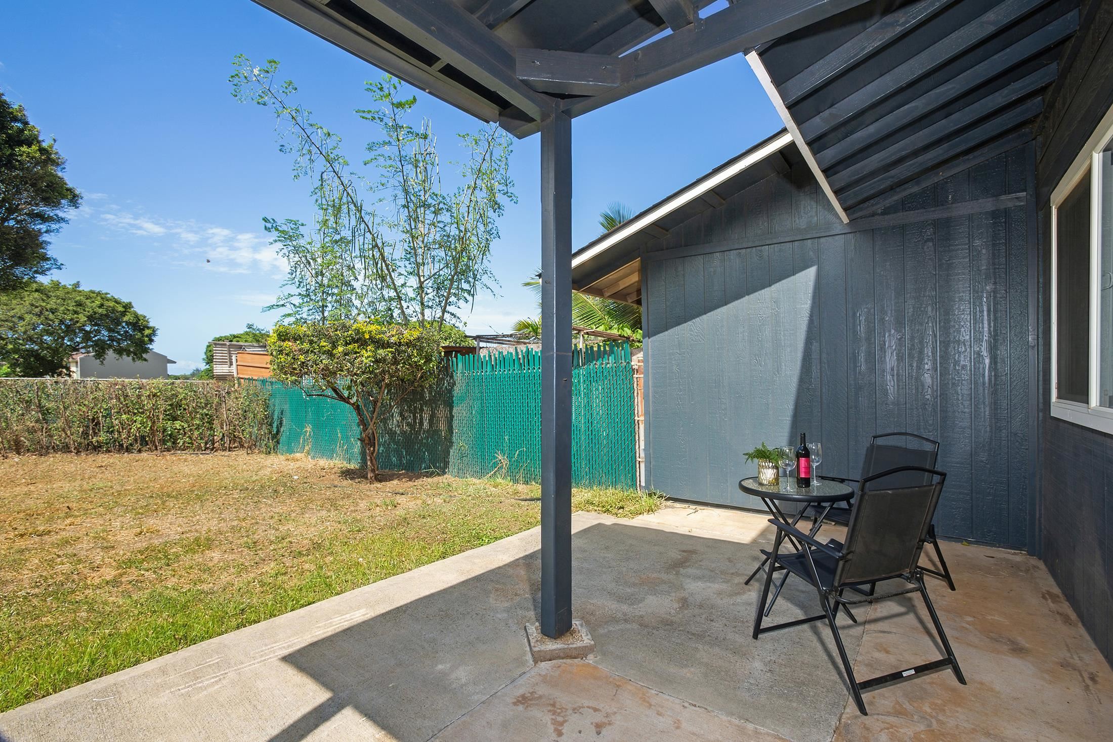 180  Hoomoku St , Kahului home - photo 25 of 27