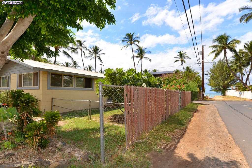 1807  Halama St Halama Street, Kihei home - photo 7 of 29