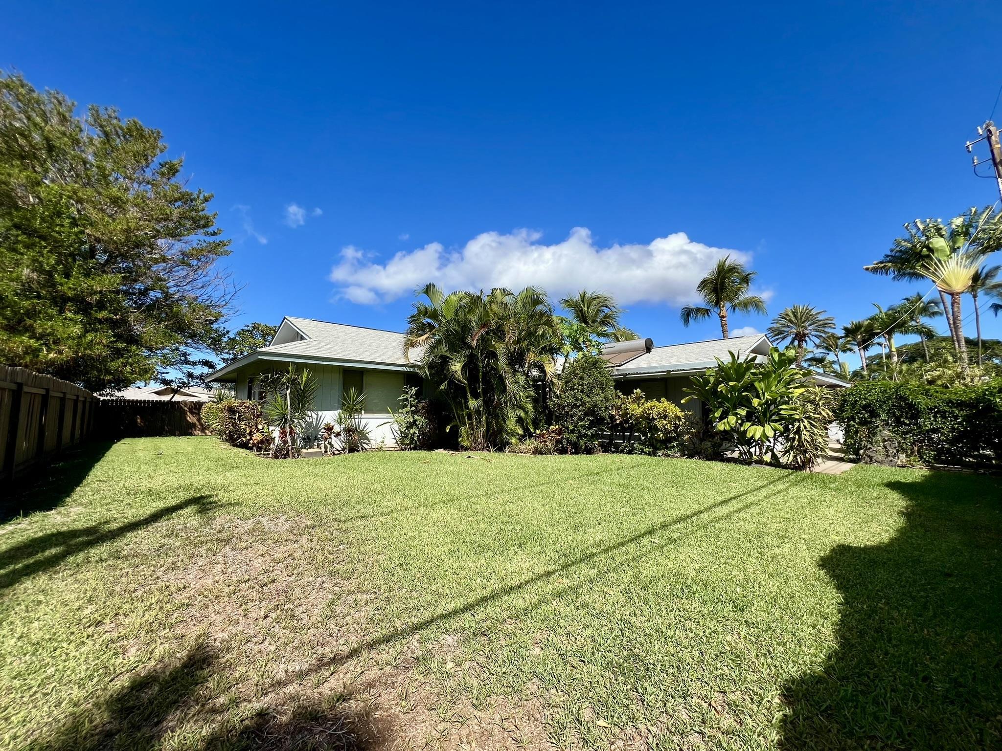 1808  Malama St South Maui, Kihei home - photo 2 of 44