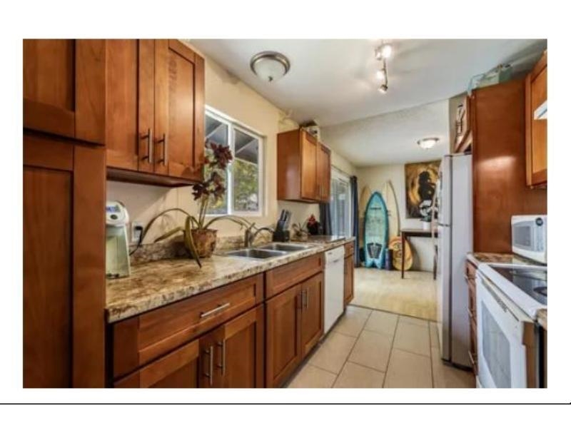 1816  Malama St , Kihei home - photo 11 of 27