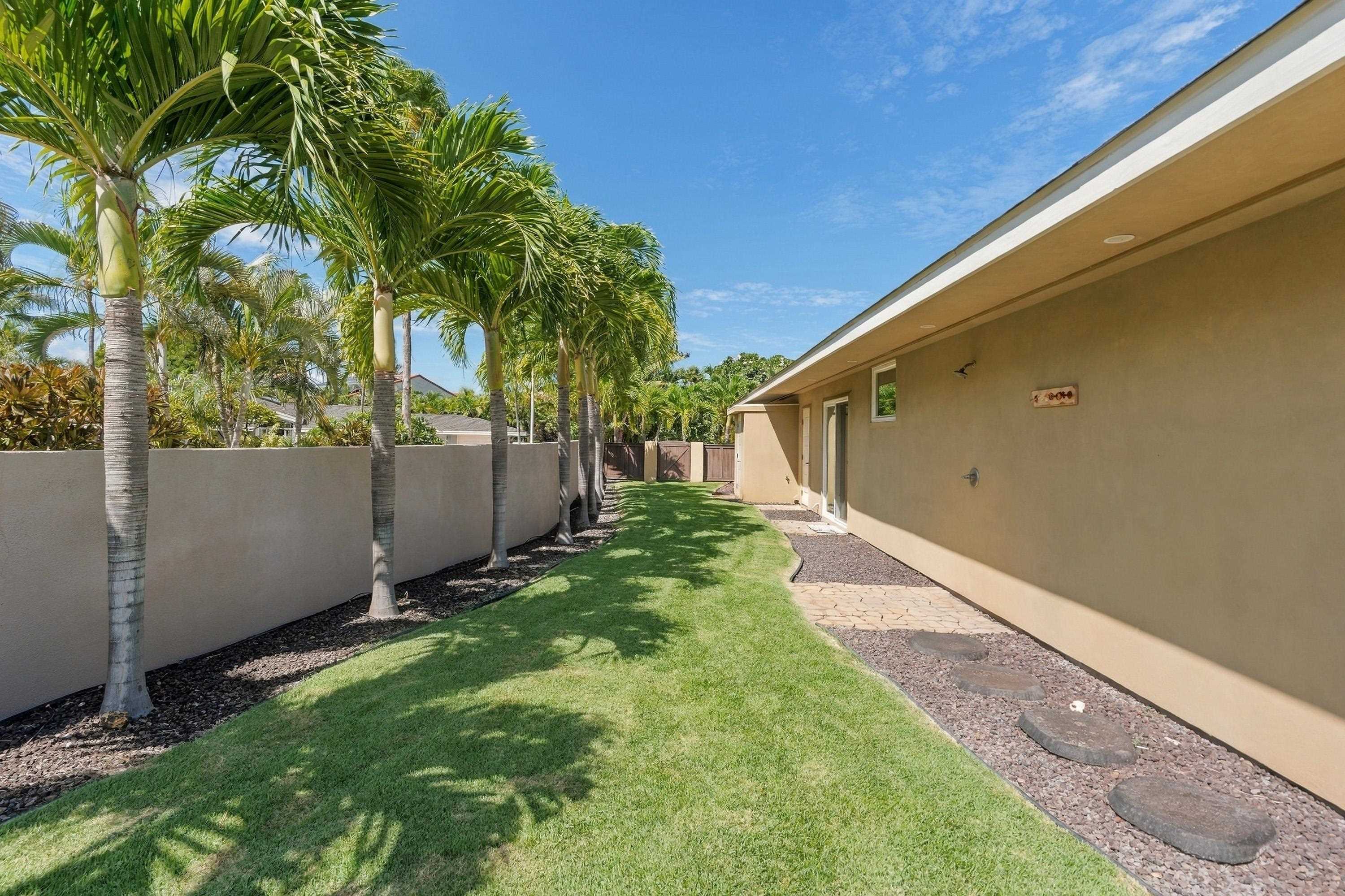 182  Ponana St Keawakapu Views, Kihei home - photo 14 of 50