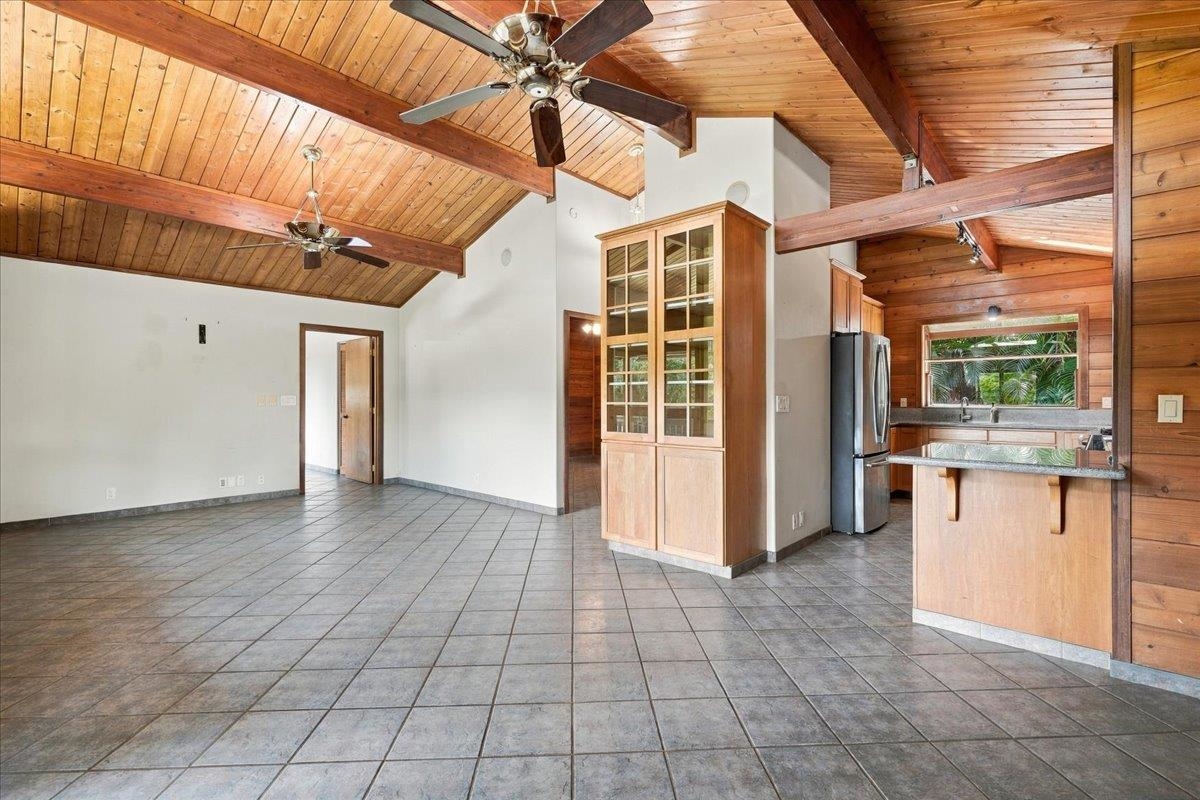 183  Kapuai Rd , Haiku home - photo 13 of 33