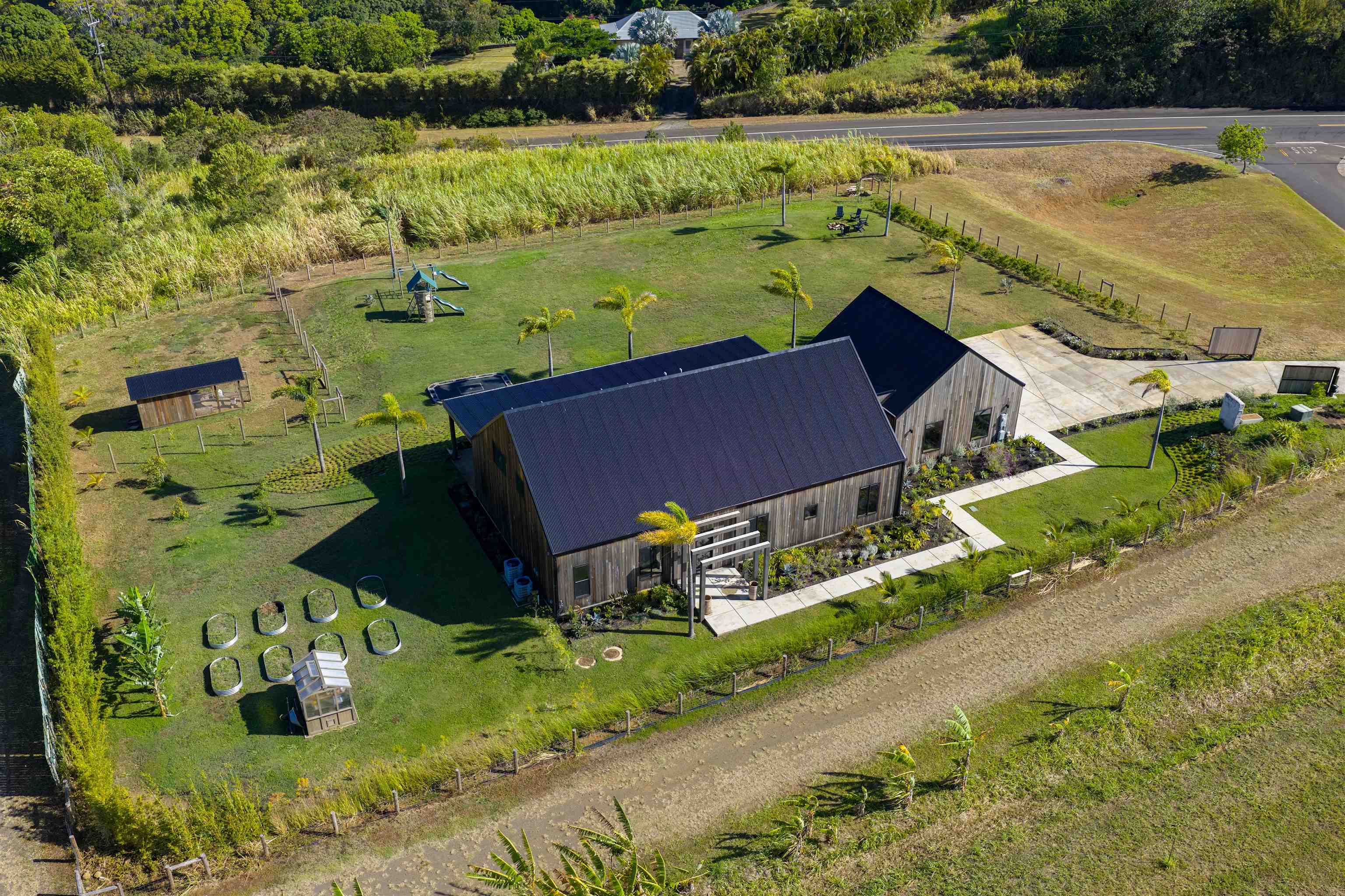 1833  Hookili Rd , Haiku home - photo 14 of 50