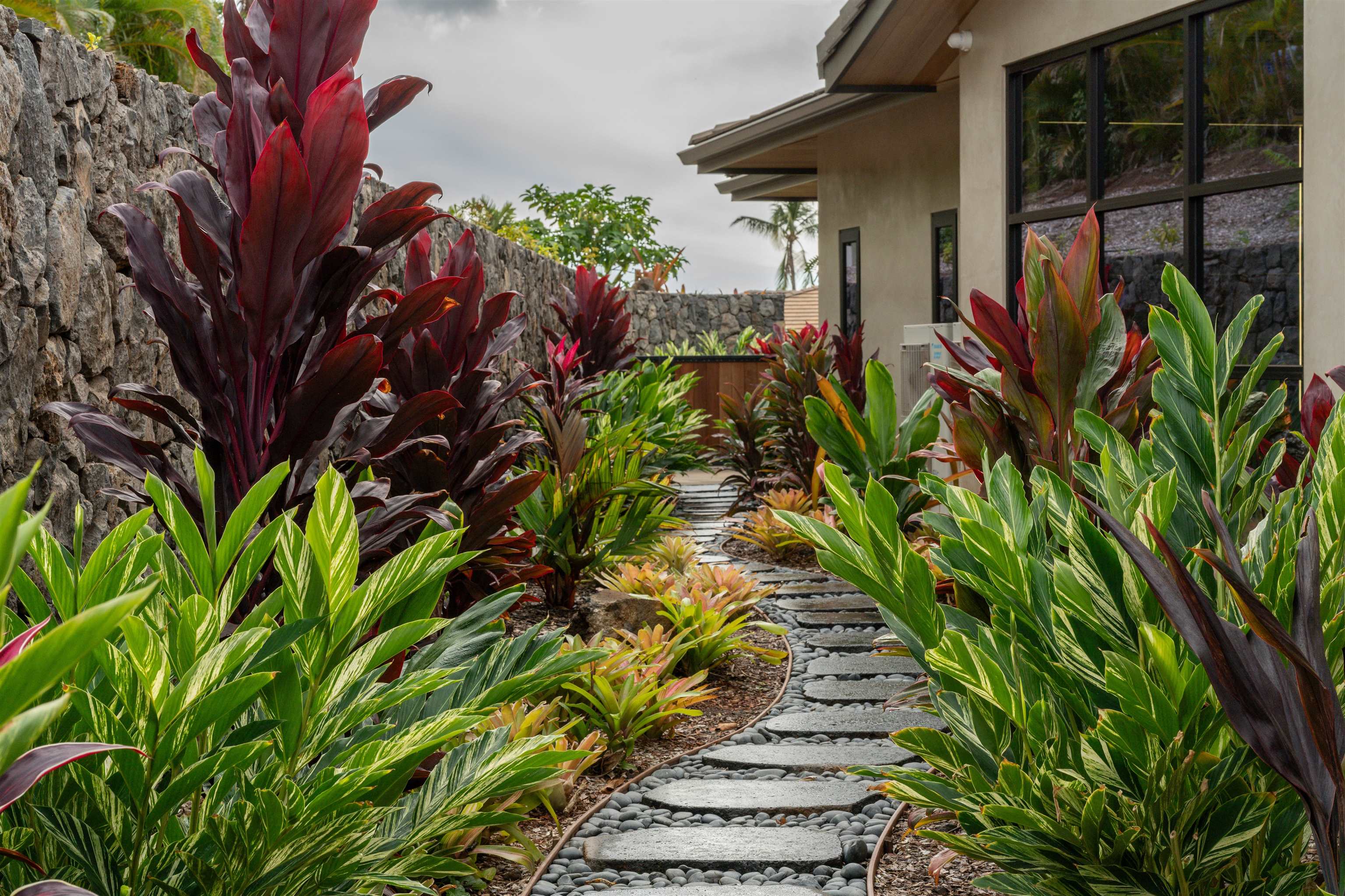 184  Lolowaa Pl Wailea, Wailea/Makena home - photo 45 of 50