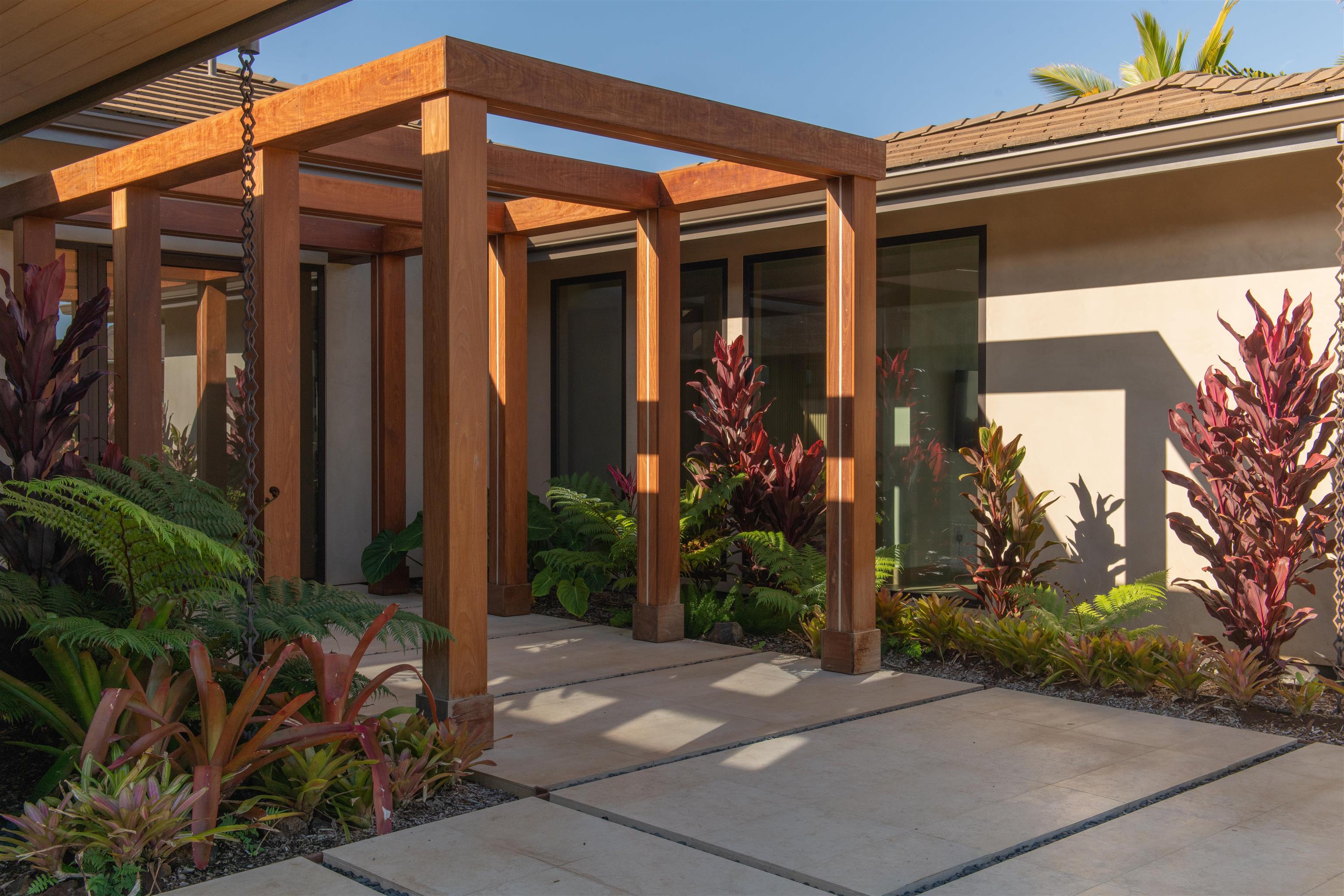 184  Lolowaa Pl Wailea, Wailea/Makena home - photo 48 of 50