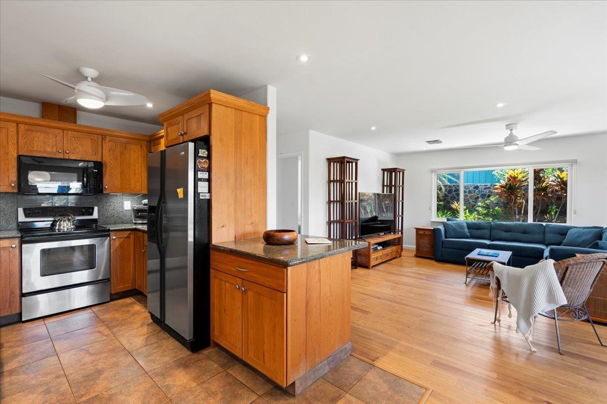 185  Kauhaa St North Kihei, Kihei home - photo 19 of 47