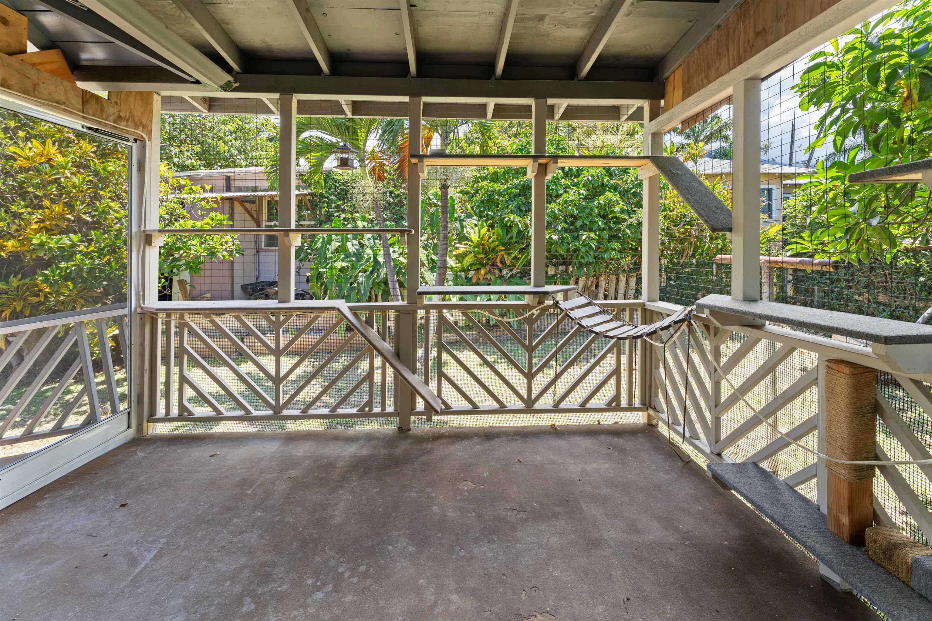 1855  Mill St , Wailuku home - photo 19 of 28