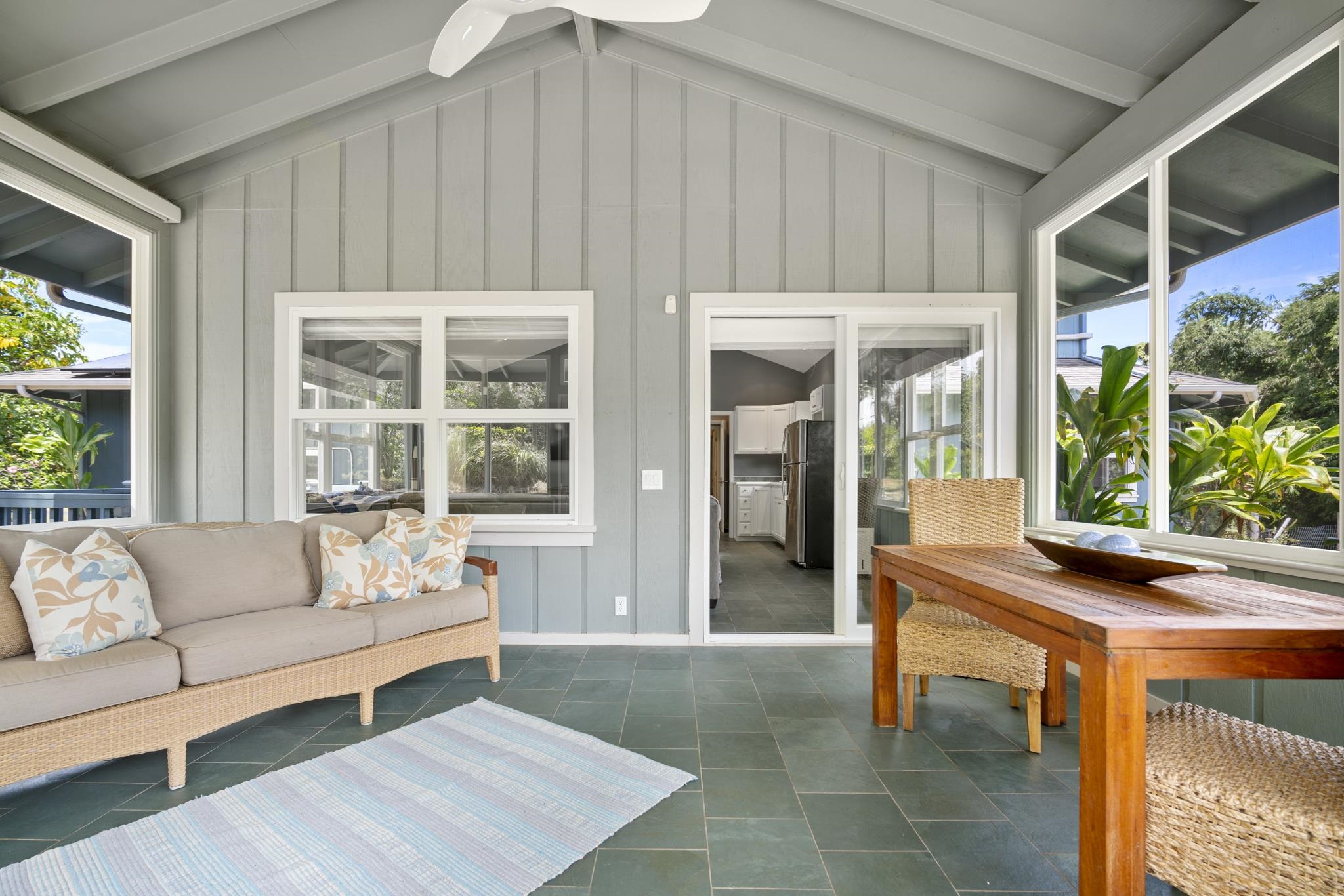 1865  Kalia Way , Haiku home - photo 16 of 50