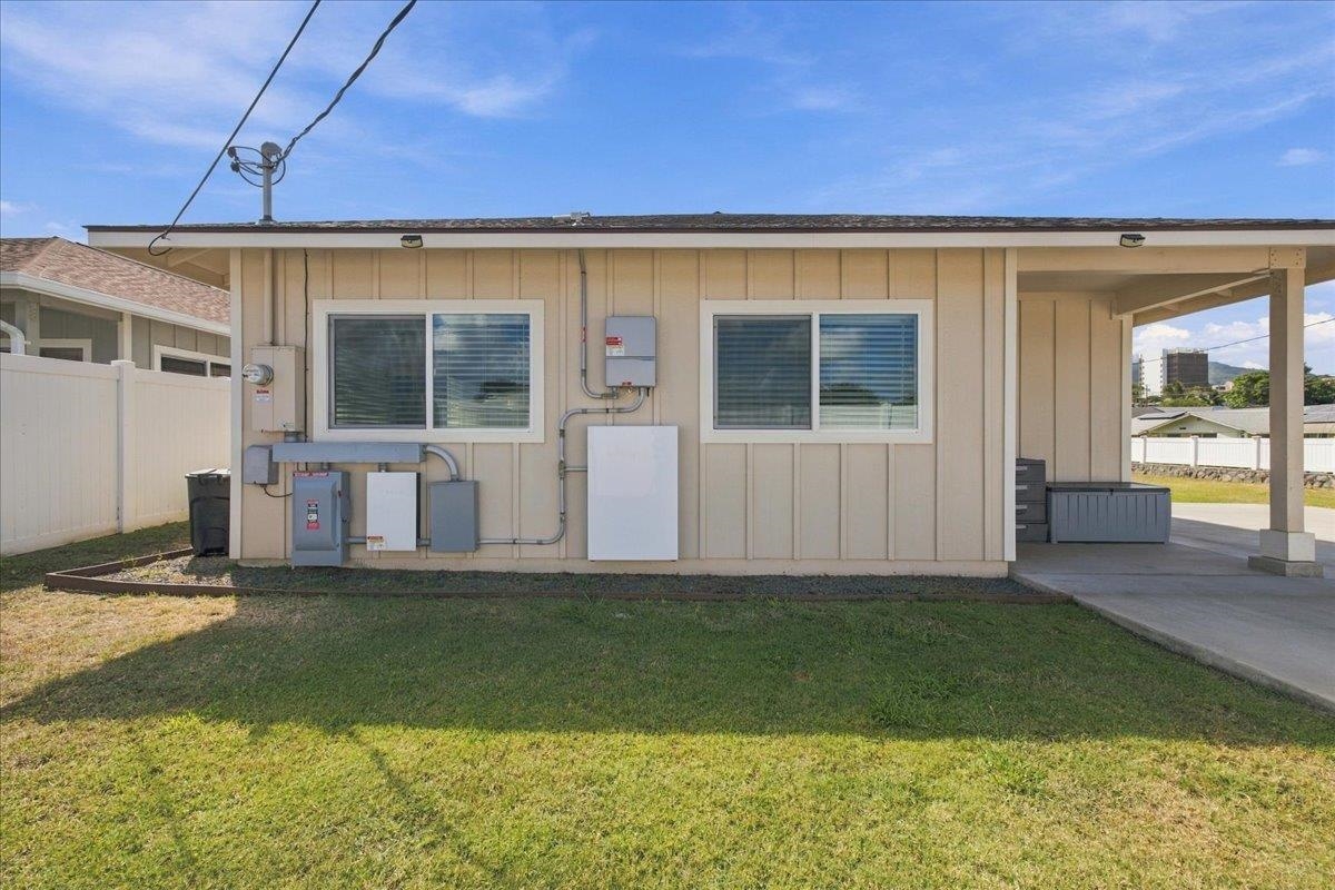 1867  Makahala Pl Wailuku Town, Wailuku home - photo 23 of 38