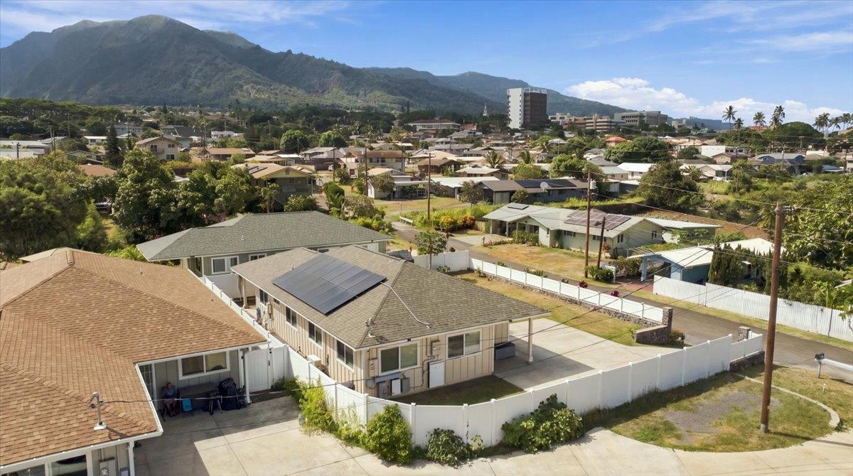 1867  Makahala Pl Wailuku Town, Wailuku home - photo 34 of 38