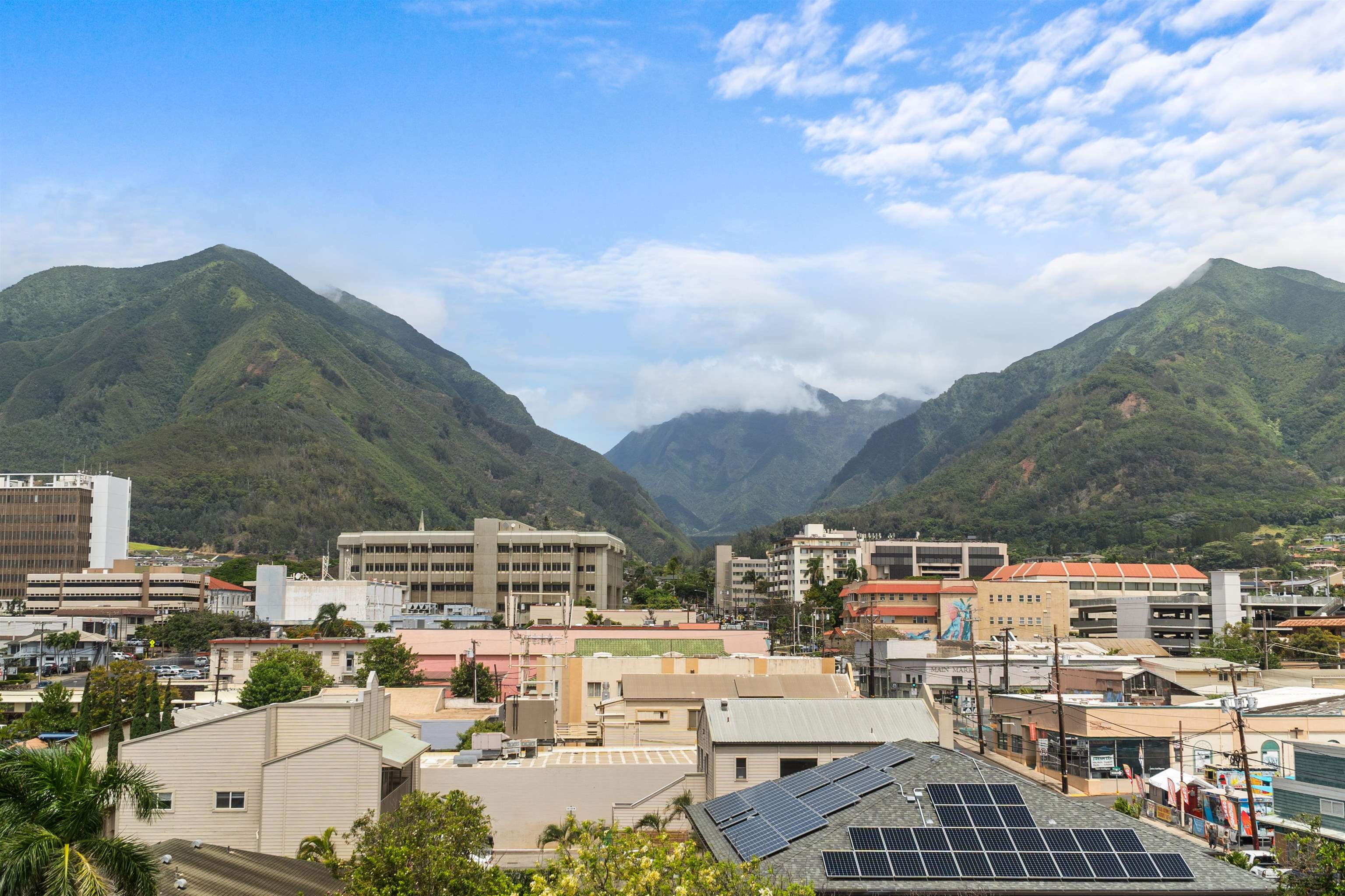 Maui Realty Suites condo # 508, Wailuku, Hawaii - photo 22 of 29