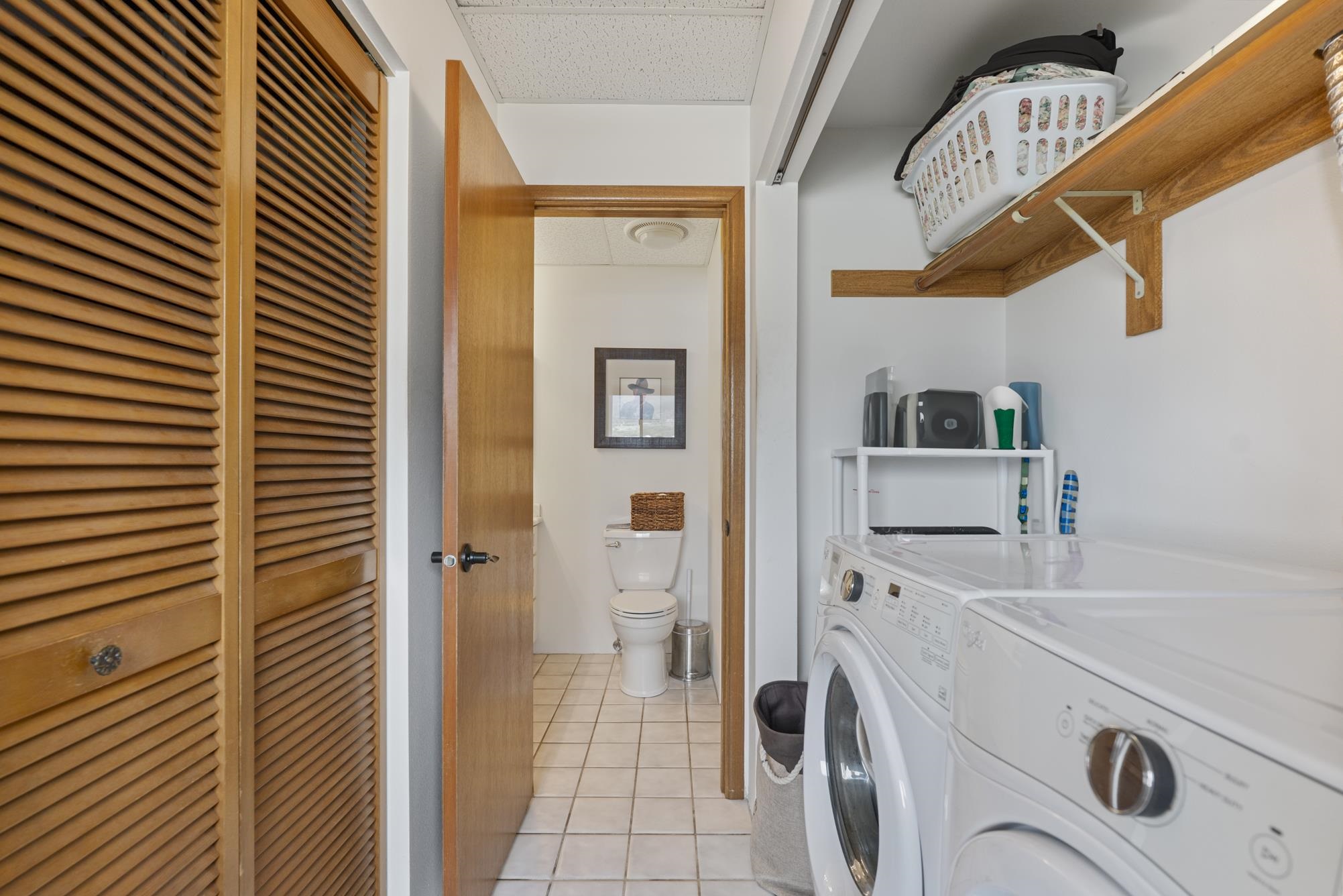 Maui Realty Suites condo # 607, Wailuku, Hawaii - photo 35 of 50