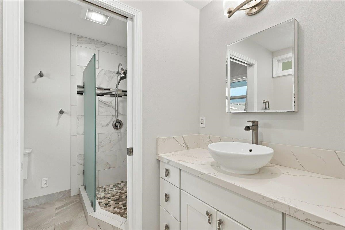 1887  Kaahele Pl Kamaole Homesteads, Kihei home - photo 26 of 42